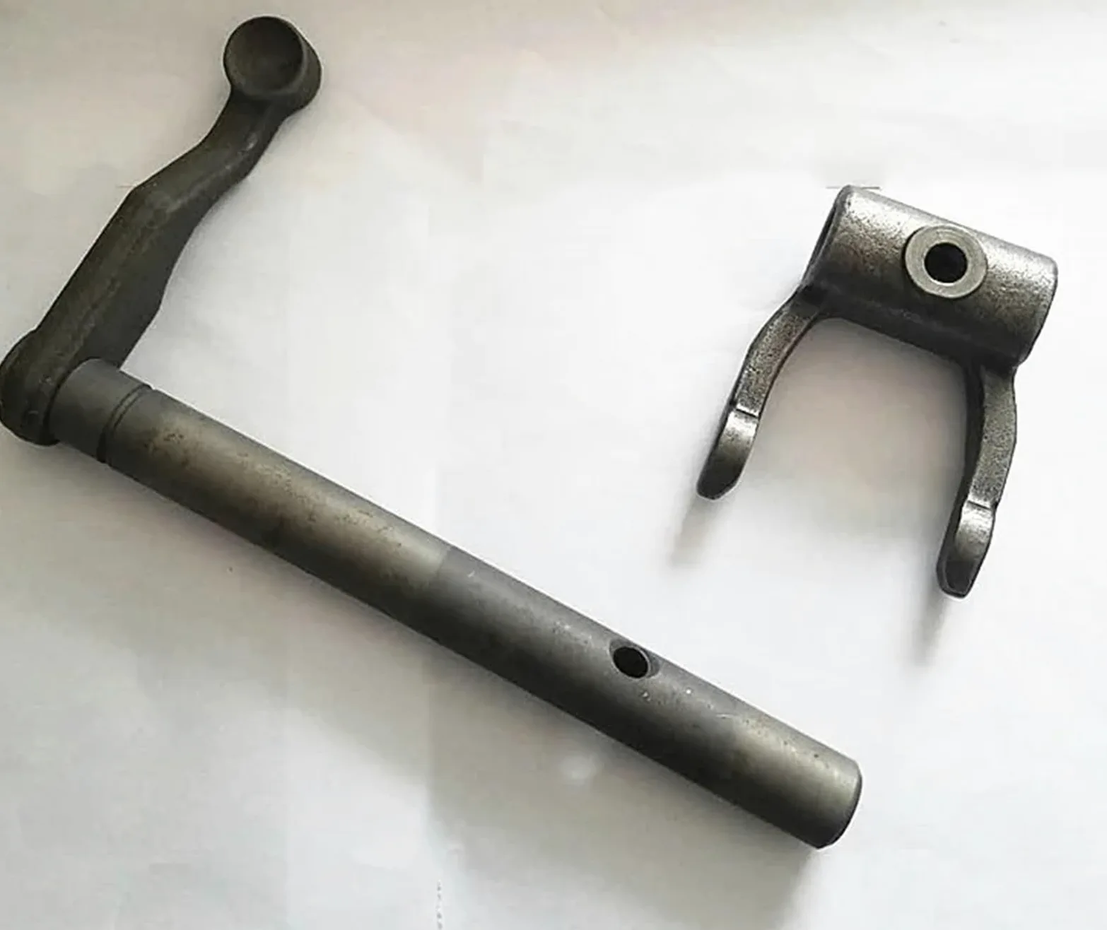 Guia Embrague Embrague Asamblea Horquilla de embrague/balancín (1 unidad) compatible con SAIC ROEWE 550 750 MG6 1.8T, piezas de motor de coche chino.(Rack arm)