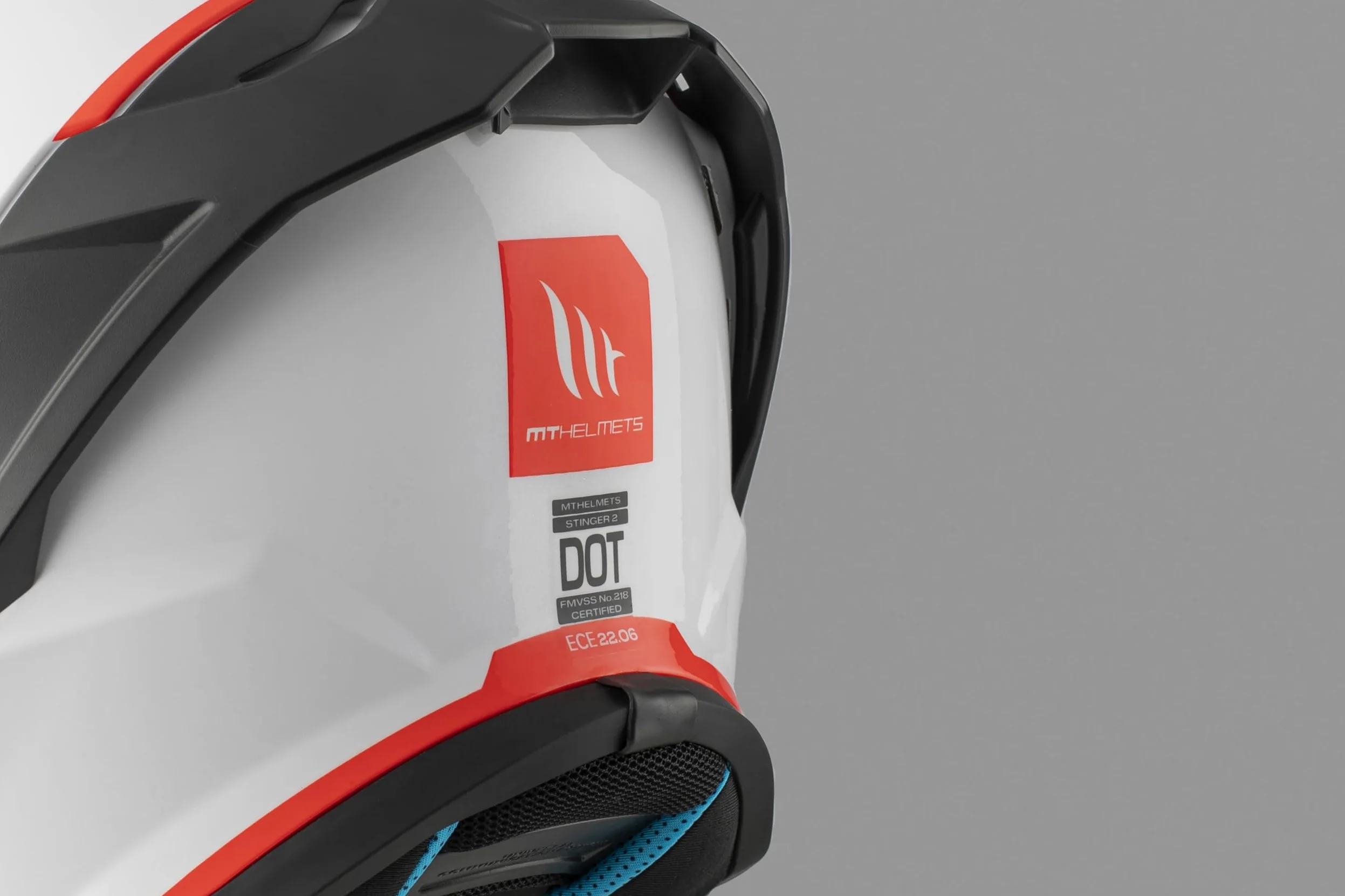 MT Helmets Stinger 2 – Casco Moto Integral Deportivo con Pantalla Antivaho Compatible con Pinlock, Visor Solar Full Vision, Interior Lavable y Calota HIRP | Homologado ECE 22.06 & Dot