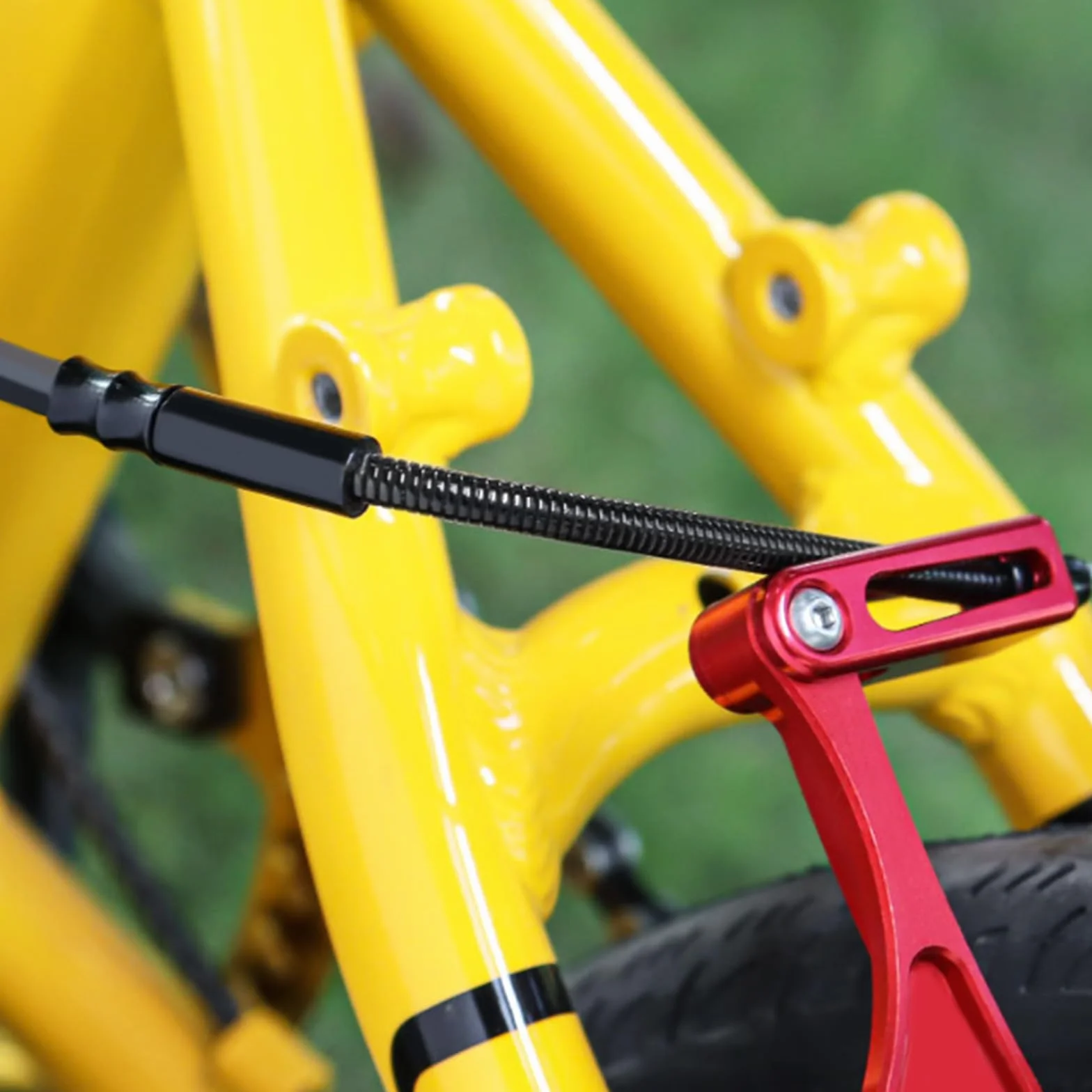 Tubo de freno flexible de acero inoxidable para mejorar la durabilidad