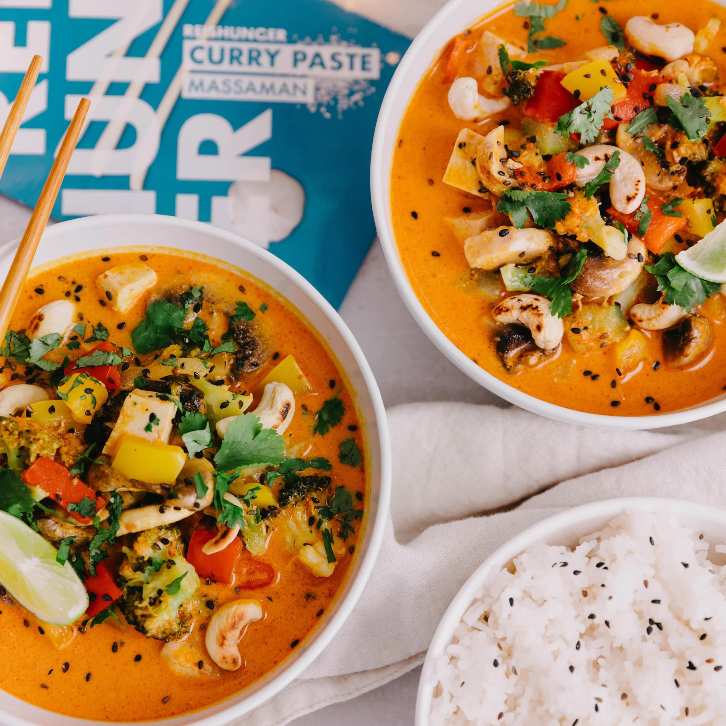 Reishunger Juego de Pastas de Curry Tailandés 5 x 50g - Pasta de Curry Roja Amarilla Verde Massaman Panang - Vegano