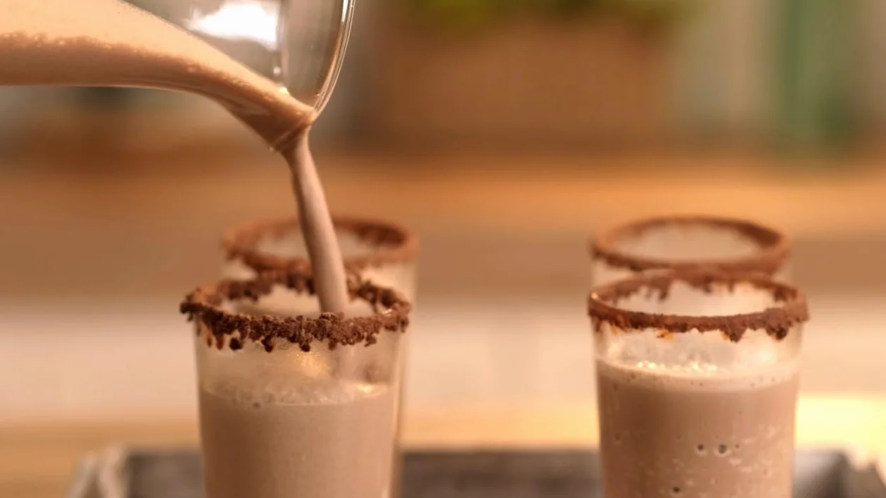 MILO Colombiano Bebida en Polvo de Chocolate, Leche y Malta con Vitaminas y Minerales, 500g