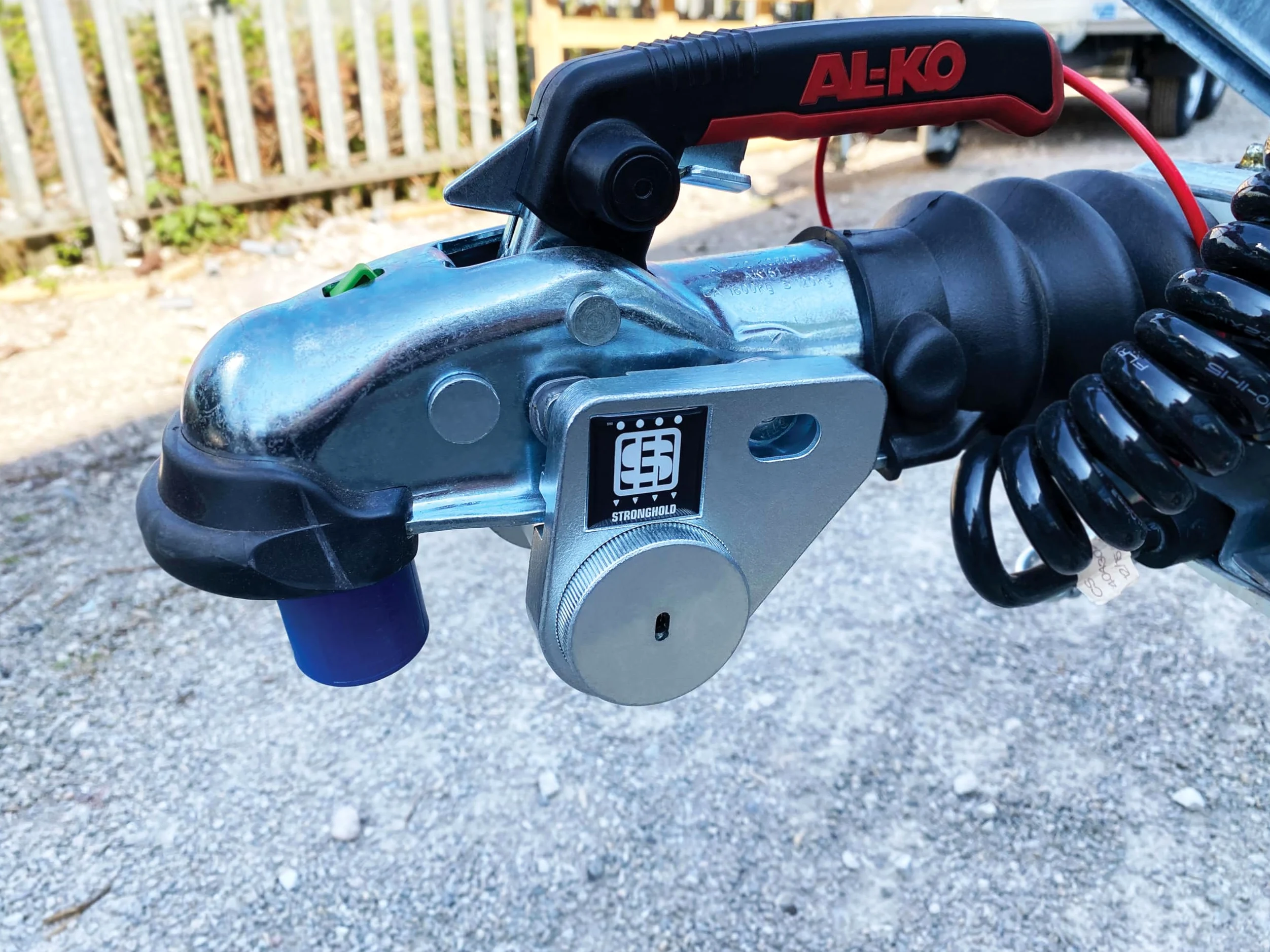 Maypole Stronghold Enganche de Remolque para enganches ALKO AK161/AK270, Dorado, se Vende Seguro