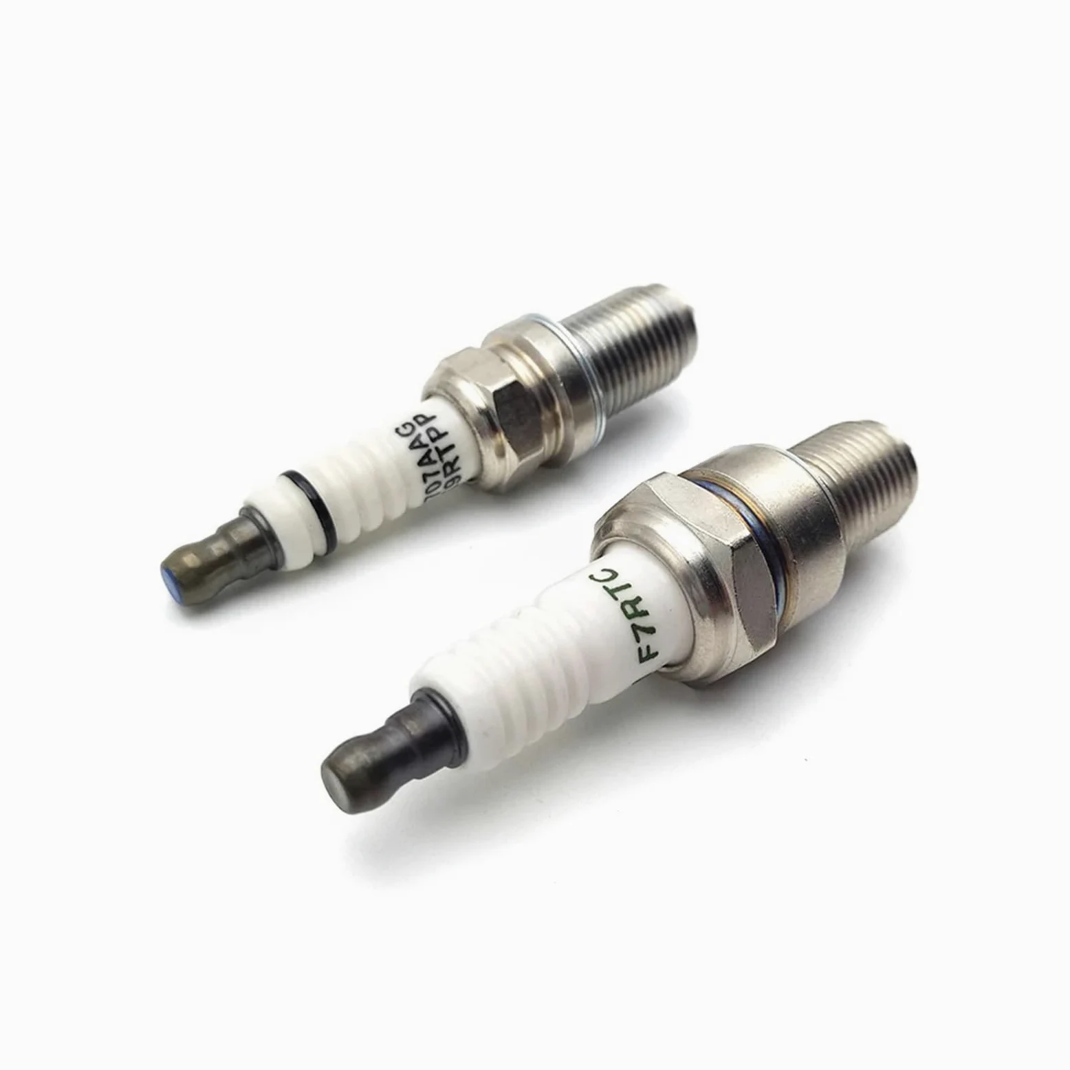 Bujía Accesorios for motocicleta M14xP1.25, bujía de encendido F7RTC y K9RTPP, compatible con motor de 2 tiempos YA MAHA DT230 MT250.(K9RTPP)