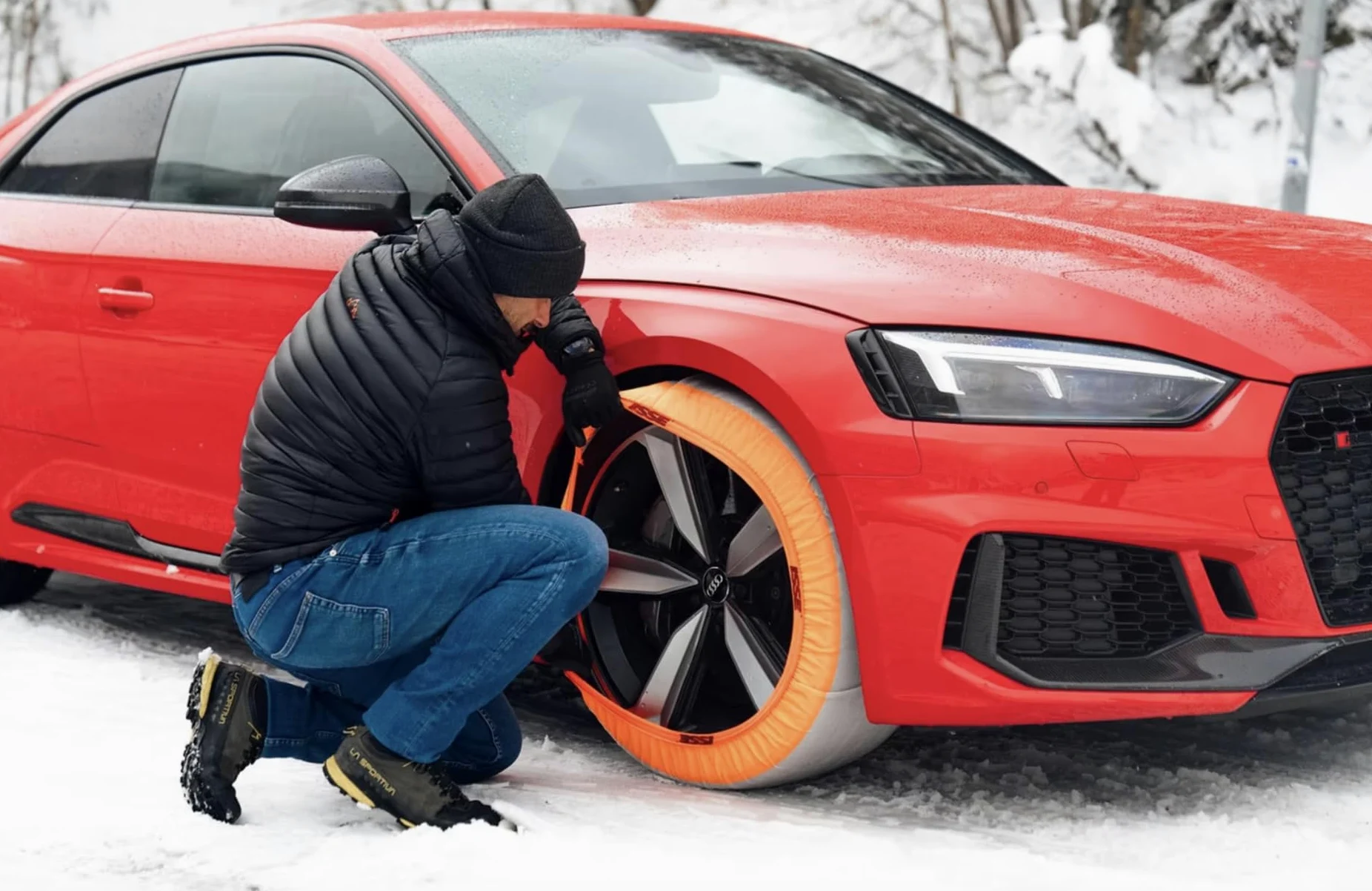 ISSE - Cadenas De Nieve PREMIUM Para Coche Super T-70 Homologación EN 16662-1 - Uso Diario en Nieve y Hielo - Kit de 2 Fundas textiles para Nieve Universales + Guantes