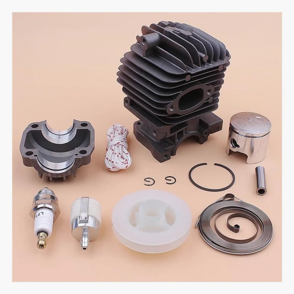 Kit de Base de cárter de Motor de pistón de Cilindro de 34 mm, Compatible con polea de Arranque de Retroceso de 25 CC, Resorte, Cuerda, bujía y Pieza de Motosierra.