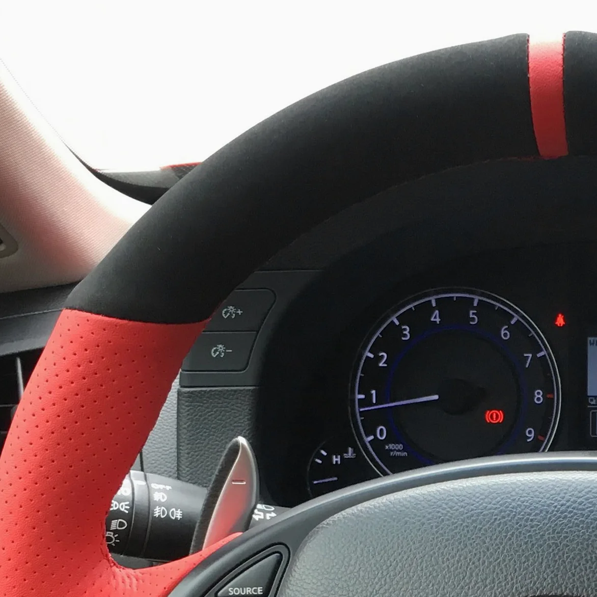 Personalizado rojo artificial cuero negro ante funda para volante de coche para Infiniti G25 G35 G37 QX50 EX25 EX35 EX37 2008 – 2013 con marcador rojo