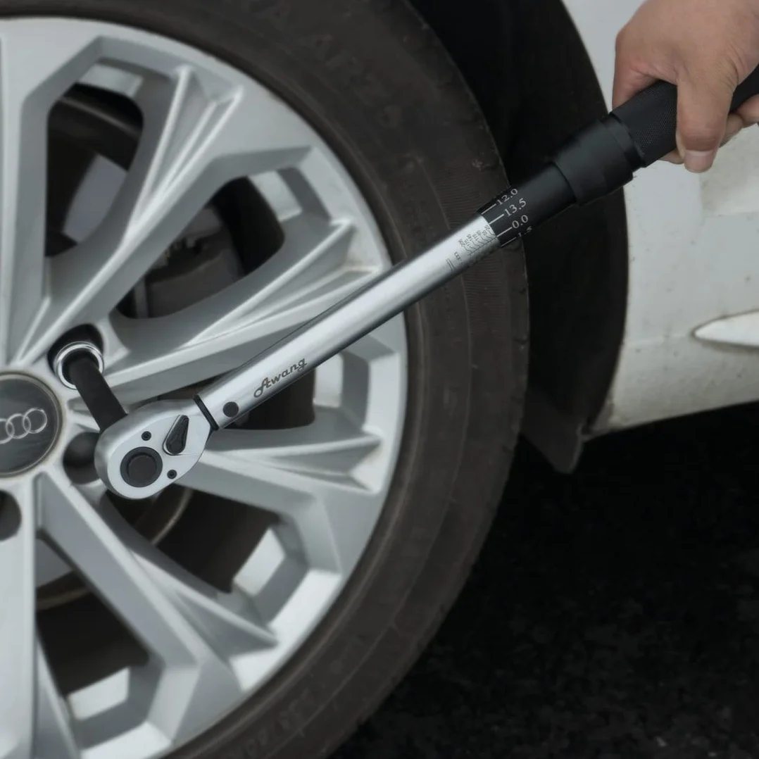 Awang Juego de llaves de torque 1/2”, 25-220 Nm con adaptador, extensión y maletín, preciso y fácil de usar para automóvil y motocicleta