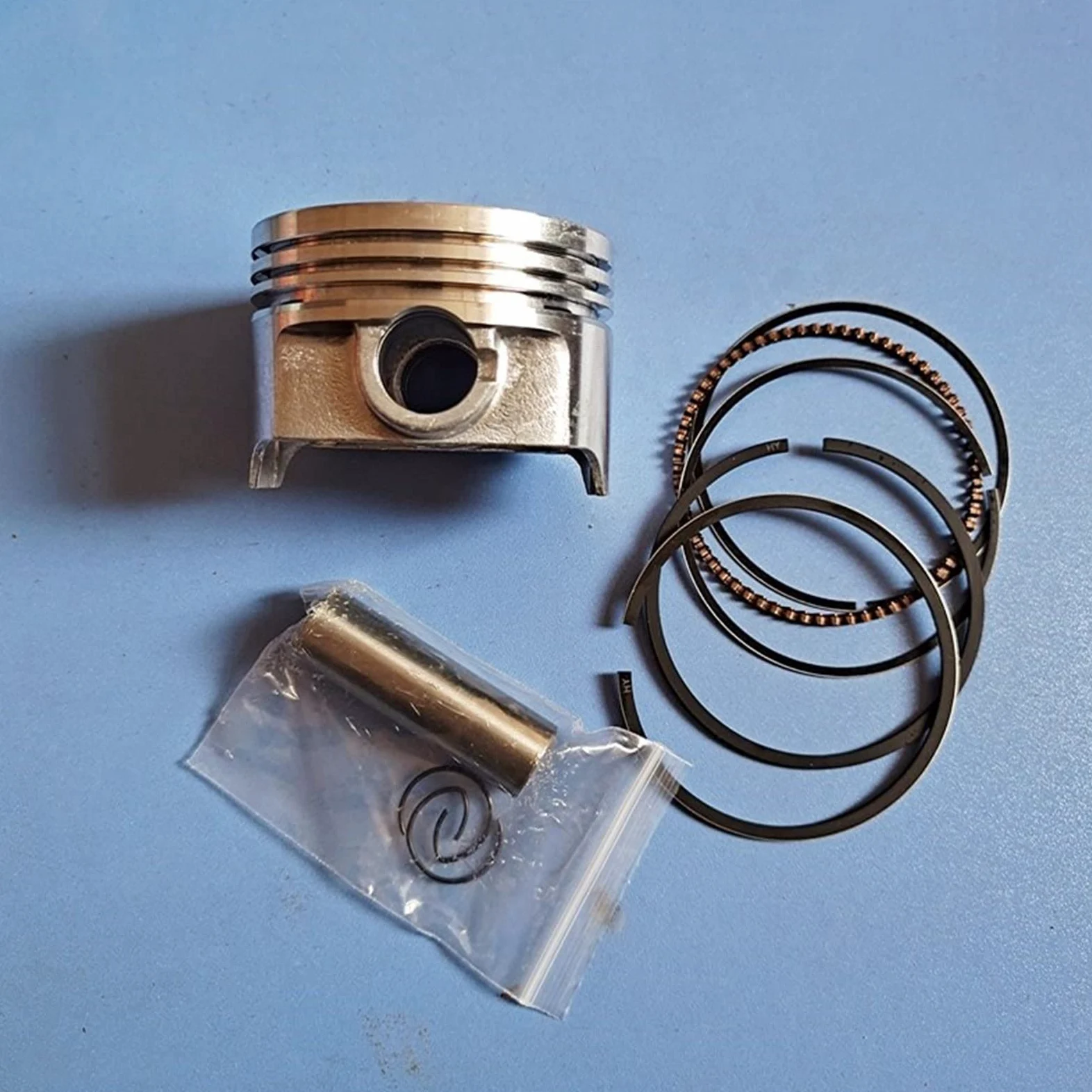 DUNLAP Kit de pistón de 65mm Apto for Kawasaki FJ180V FJ180 Motor KAAZ cortacésped Cilindro pistón Anillo Pin Clip Montaje reemplazo (Color : 2 x Piston Ring Kit)