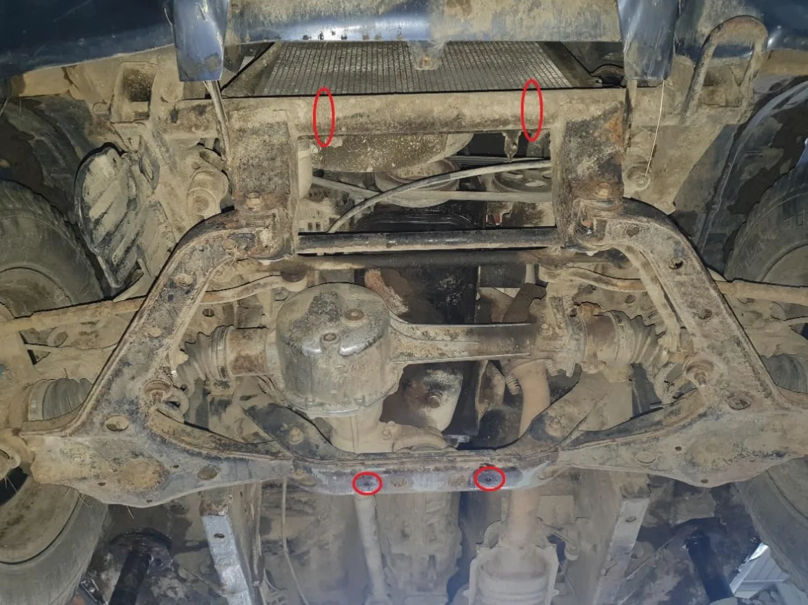 Protección metálica bajo motor compatible con Suzuki Vitara - (1988-1999)