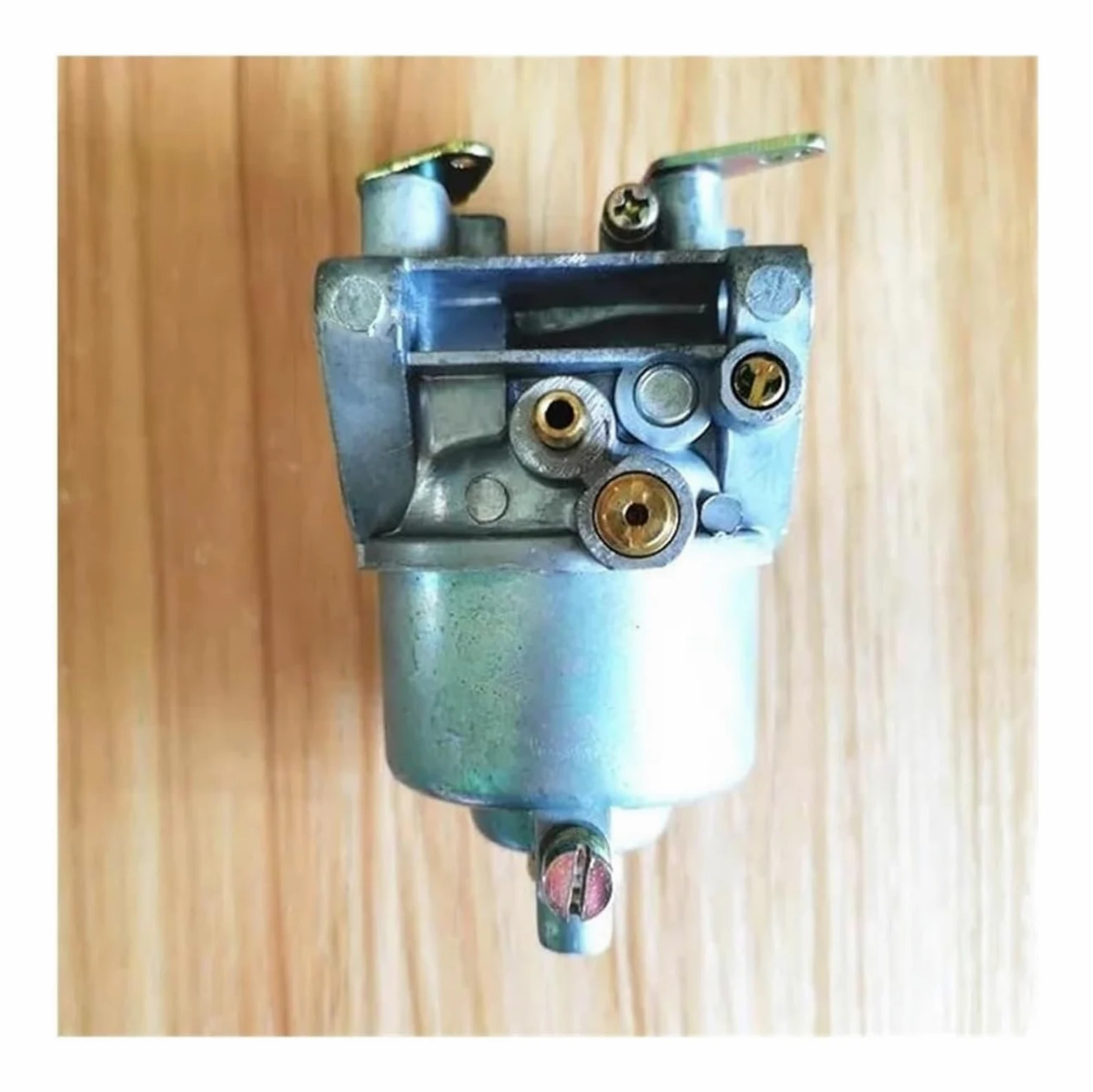 Carburador Piezas del Generador De Gasolina G810L Carburador para G810P G810 8HP G710P G711P G710L 7HP Moto