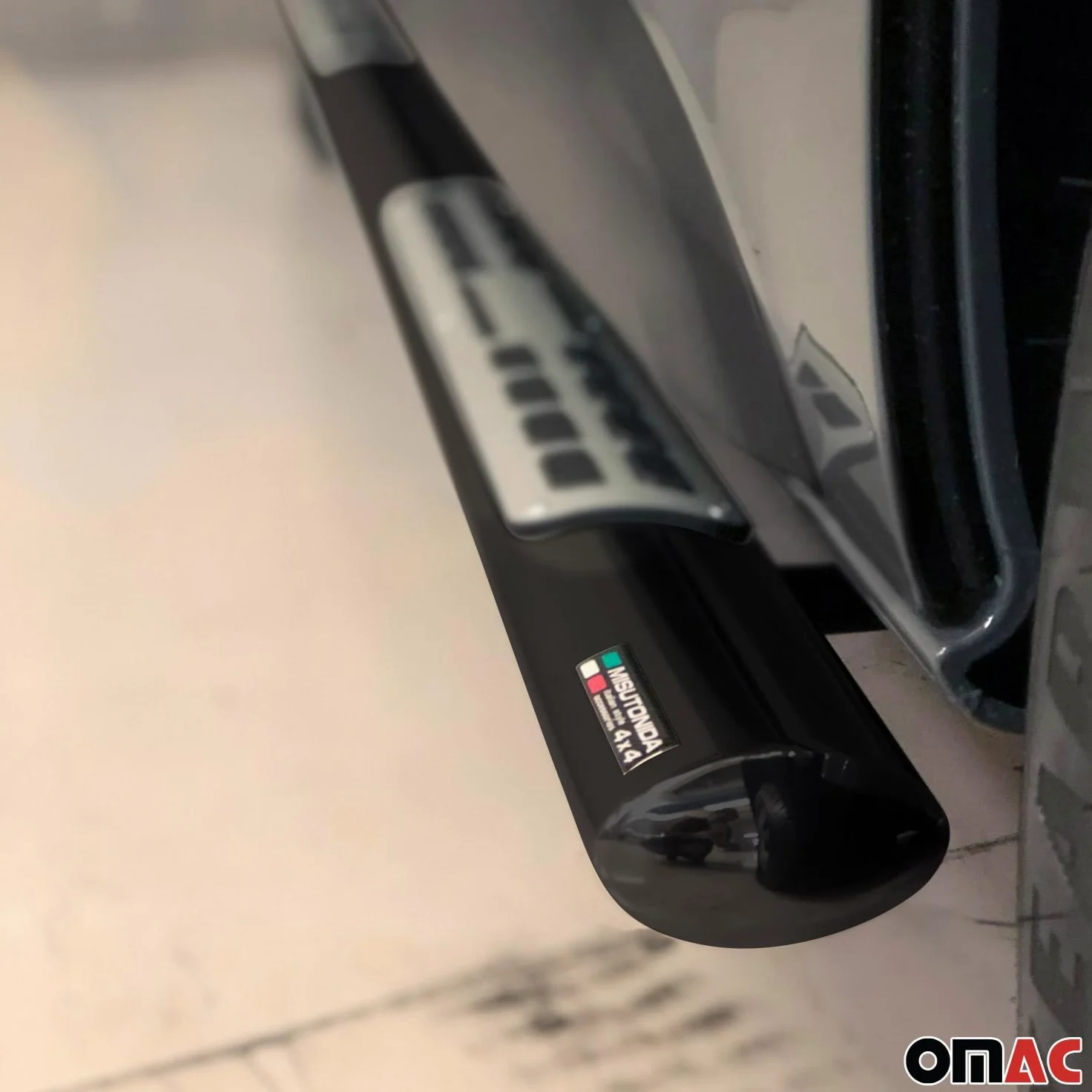 OMAC Acero INOX Faldones Laterales Schwellerrohre Compatible con Ford Ecosport 2013-2017 Negro