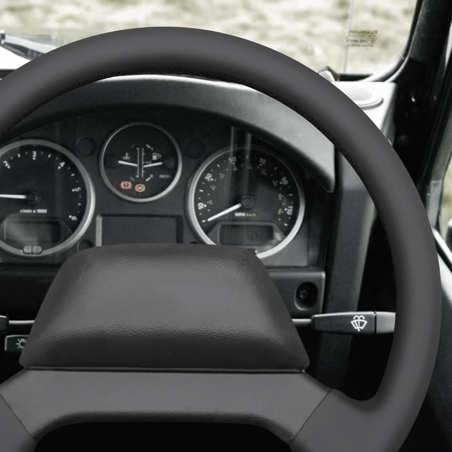 MEWANT Fundas para Volante de Coche Cosida a Mano para Land Rover Defender 2013-2018 Cubierta del Volante Accesorios para Land Rover Defender | Volante de Coche Cosida a Mano / Land Rover Defender 2013-2018 Accesorios / Land Rover Defender Transpirable Du