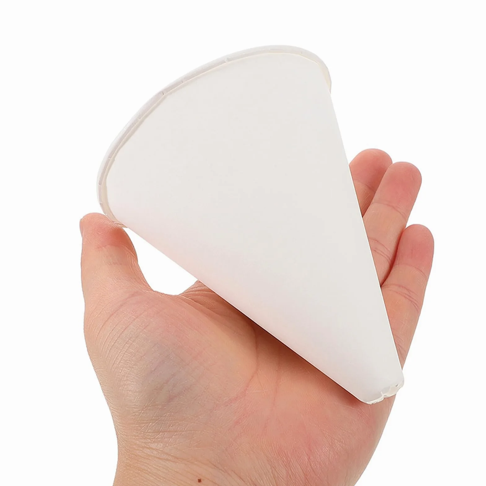 Embudo Desechable para Aceite de Motor de Papel 150 Unidades Diseño Antiderrames Embudo Pequeño para Botellas Adecuado para Cambio de Aceite y Trasvase de Líquidos Cocina y