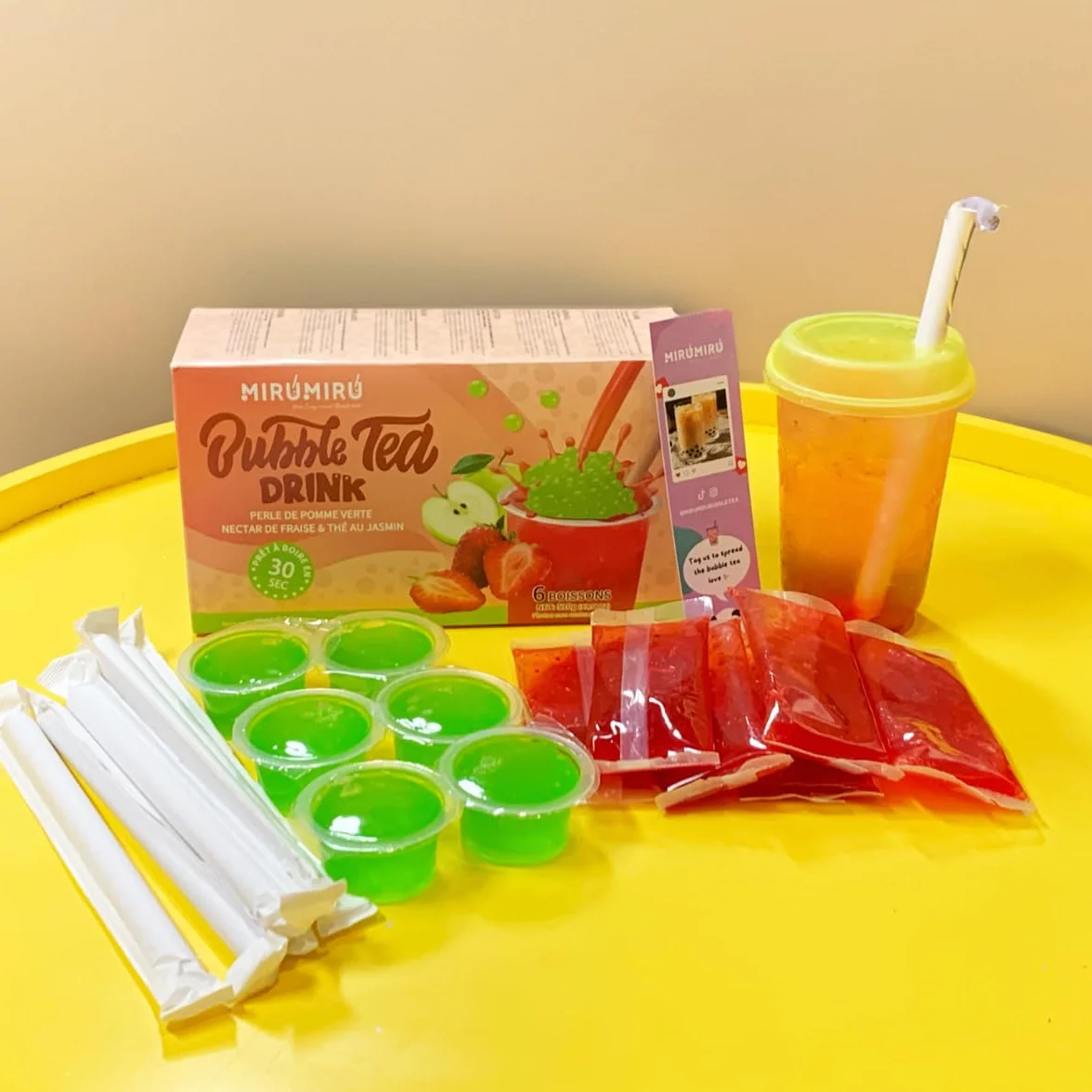 Kit de Bubble Tea MiruMiru - Perlas de Manzana Verde y Néctar de Fresa con Té de Jazmín - Kit Casero para Hacer Bebidas con Pajitas