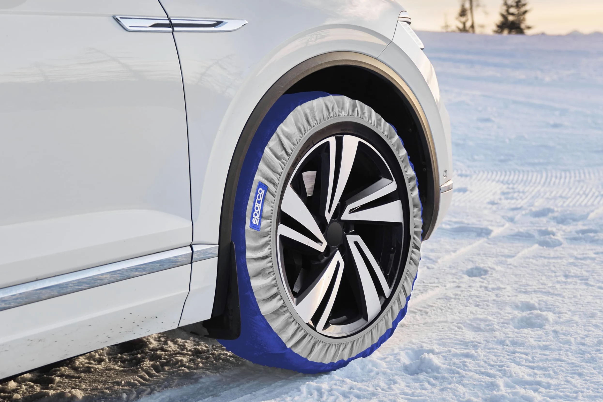 Sparco Cadenas de nieve textiles modelo Artika talla XL. Silenciosas y sin vibraciones. Instalación rápida y sencilla. Homologación EN-16662-1 y ÖNORM V5121. Compatibles con ABS