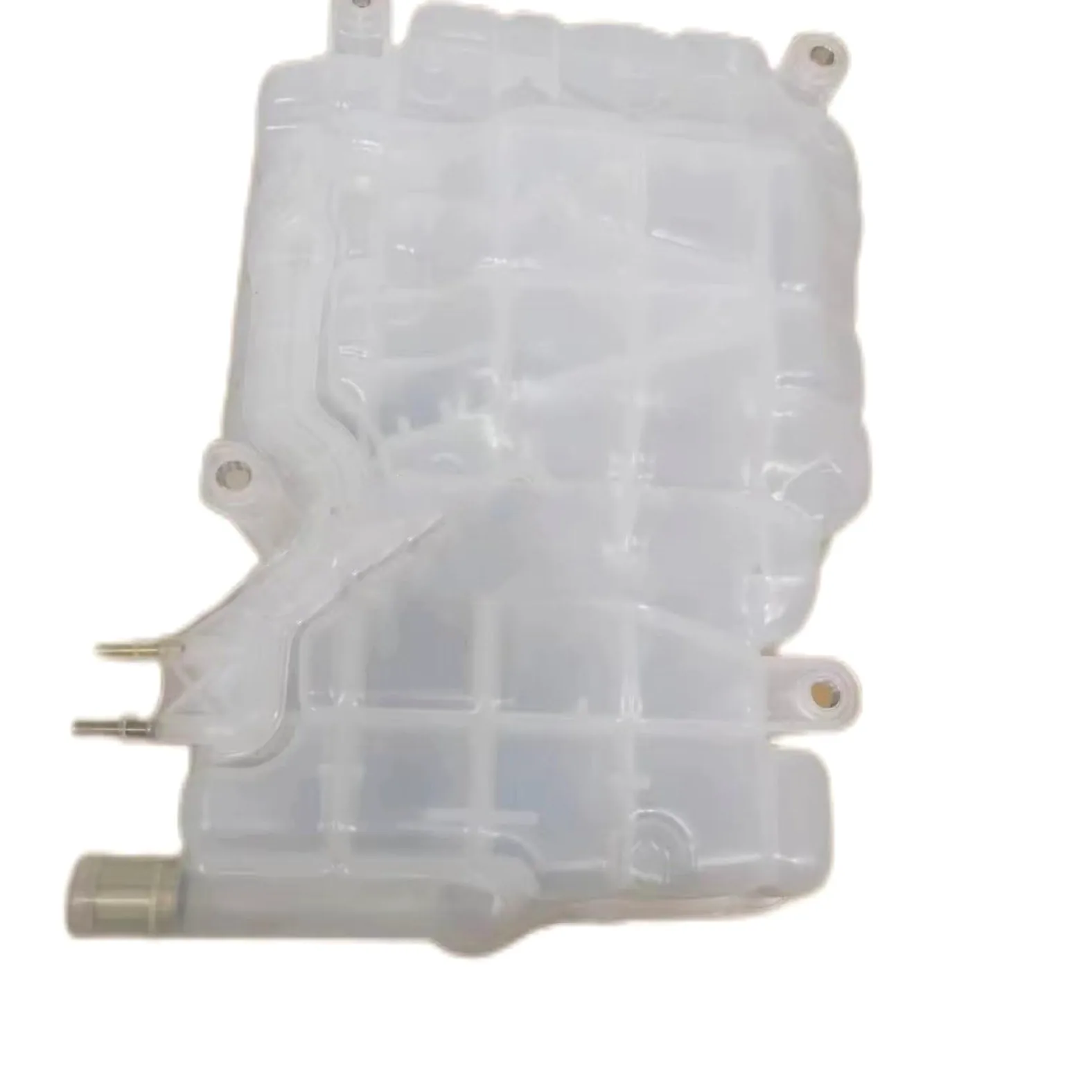 Componentes de refrigeración para Camiones Scania: depósito de expansión del radiador del Motor, depósito de refrigerante. Números de Pieza OEM: 2545033, 2578670, 2481721, 2545035, 2481921