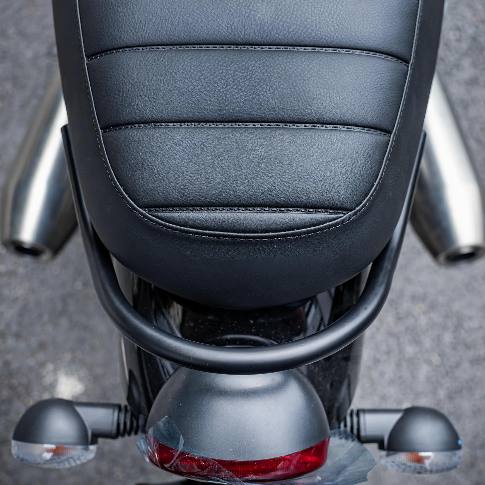 Soporte para Asiento Trasero del Pasajero, Barra de Agarre de Mano, Soporte de Mango Trasero, Color Negro, para Triumph Street Twin 900 (2016-2022) Speed Twin 900 (2023-2024), Soporte de