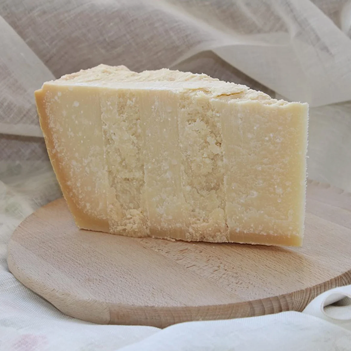 Parmigiano Reggiano DOP Vacche Rosse 24 Mesi 1 kg EcoFresco