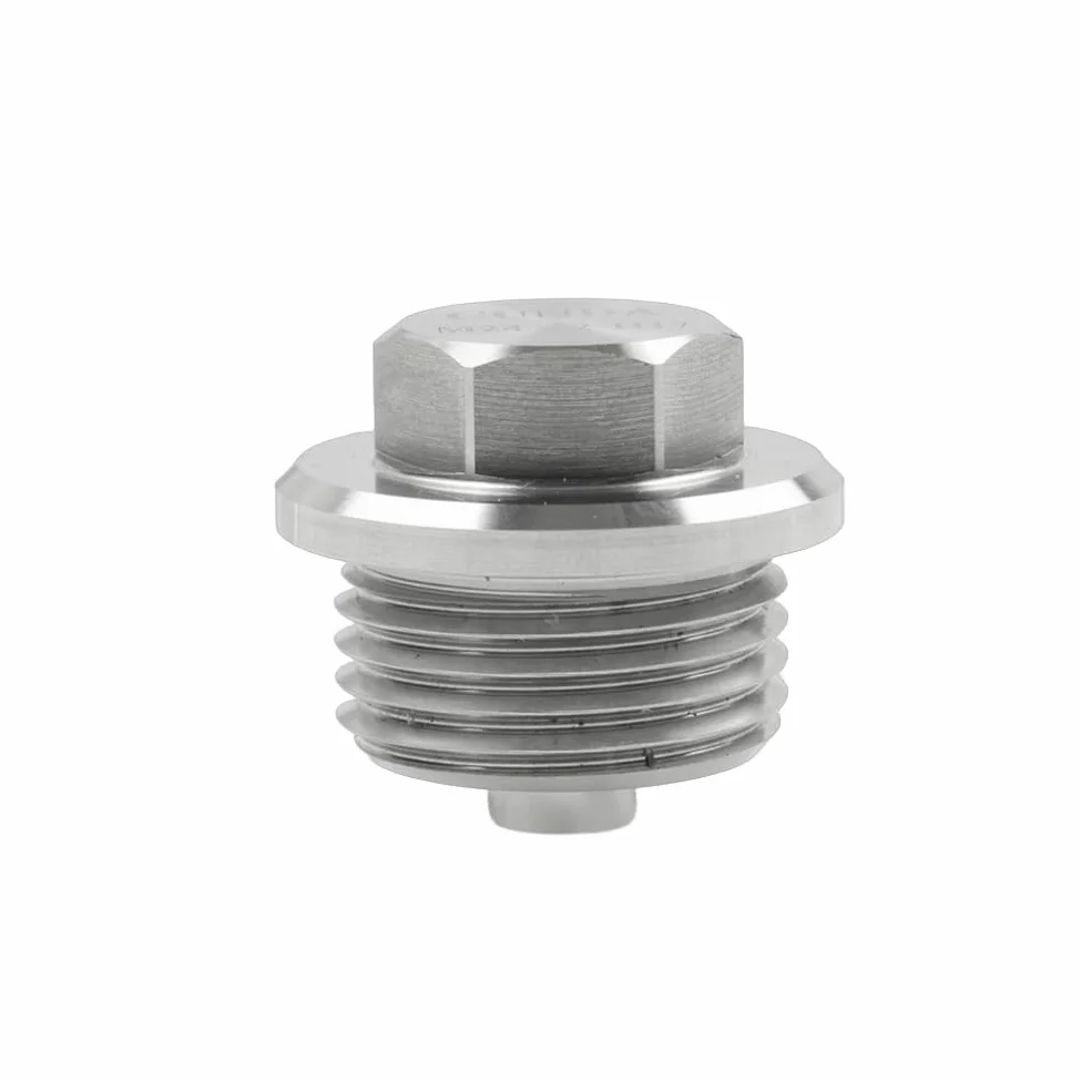 Bacar Tapón de drenaje de aceite magnético M24x2 con arandelas de aplastamiento de cobre CNC plateado para F650GS F700GS F800GS