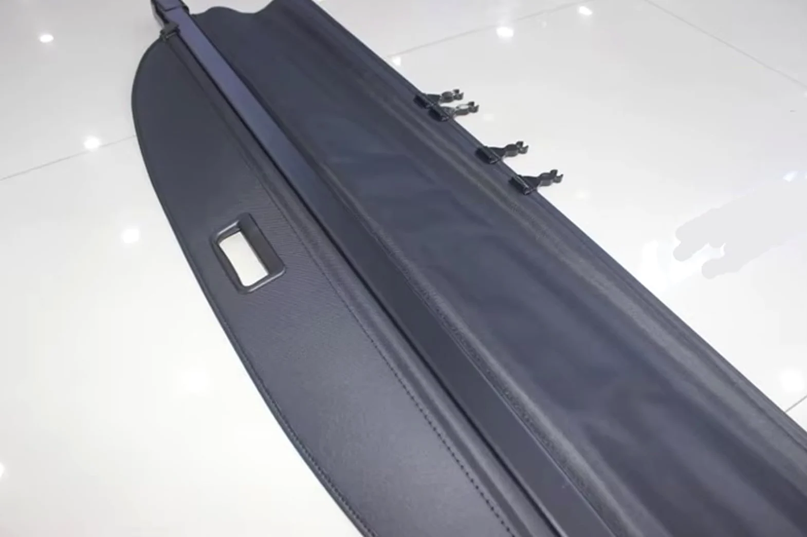 Genérico Trasero Trunk Estante Paquetes para Ford para Everest 2016 2017 2018 Cubierta Maletero Lona Aluminio Privacidad Pantalla Protección Seguridad Sombra
