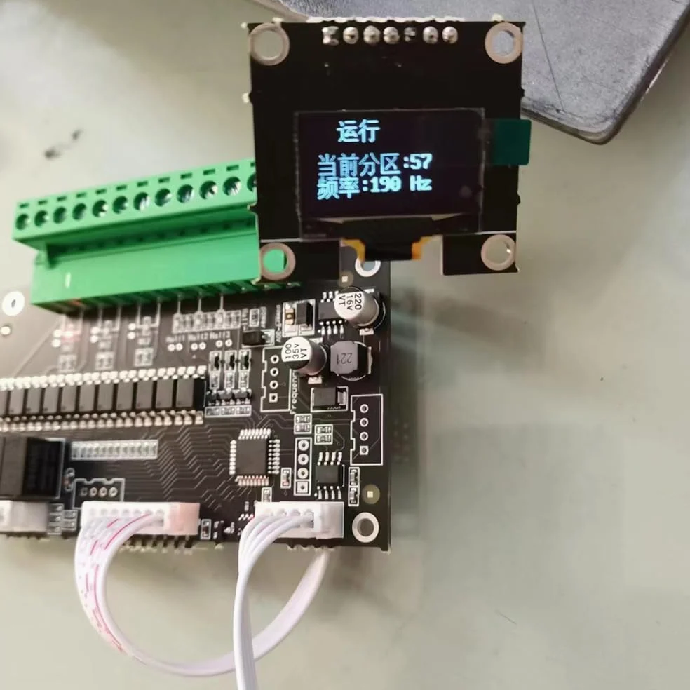 Simulador Programable de Sensor de Cigüeñal, Placa Generadora de Señales Automotriz de 6 Canales con Pantalla LED para Pruebas de ECU, Voltaje Amplio 9-30V, Rango de Frecuencia 1Hz-3kHz, Almacenamient