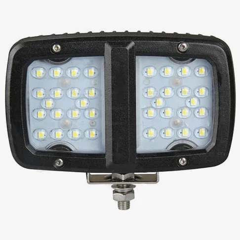 Faro de trabajo LED para tractor y maquinaria agrícola 5420 lúmenes Vatios: 108W Voltios: 10-30V