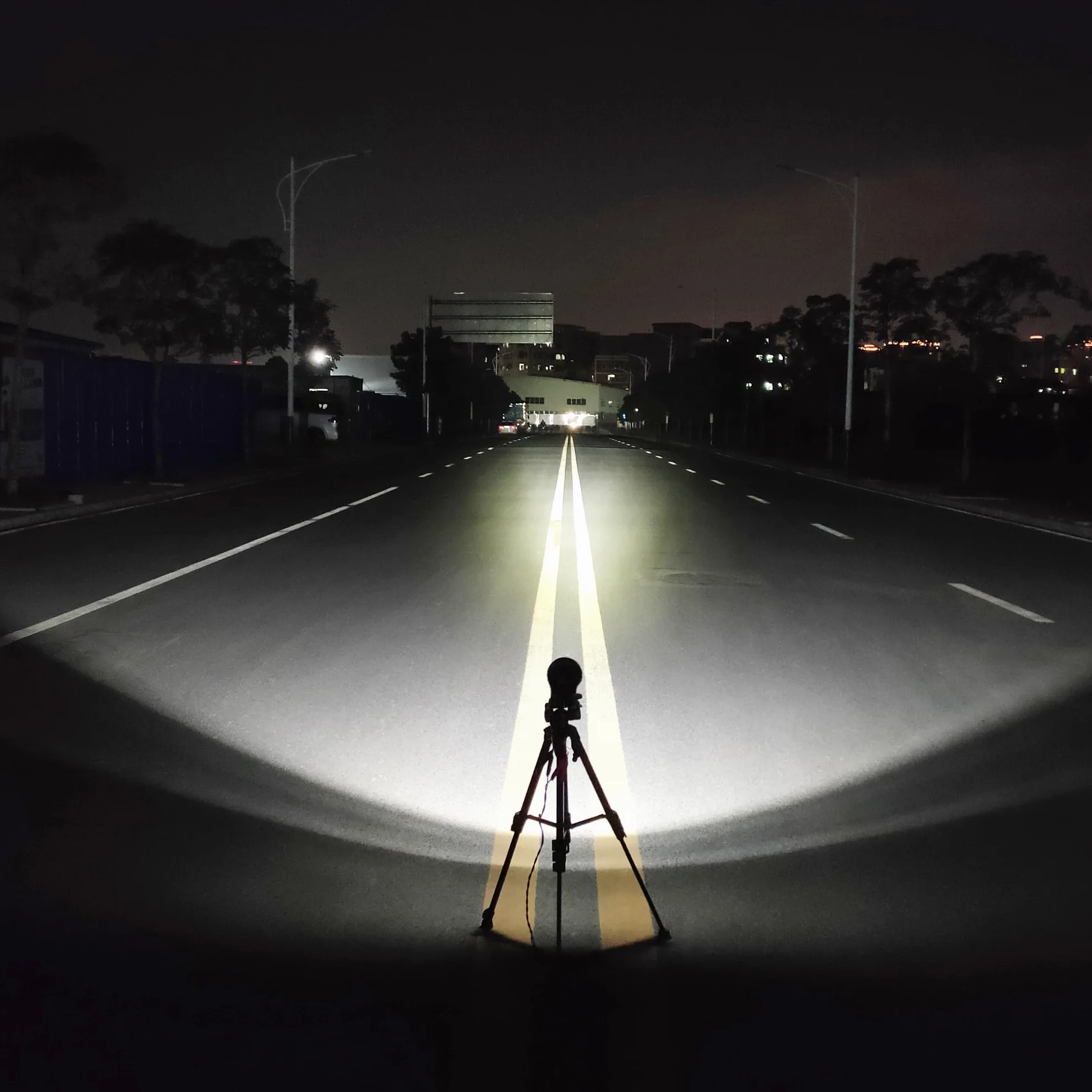 Luz de trabajo todoterreno LED SPOT 4x4 60W impermeable luz adicional parachoques para camiones automotrices de 12v 24v UTV ATV barco motocicleta luz antiniebla