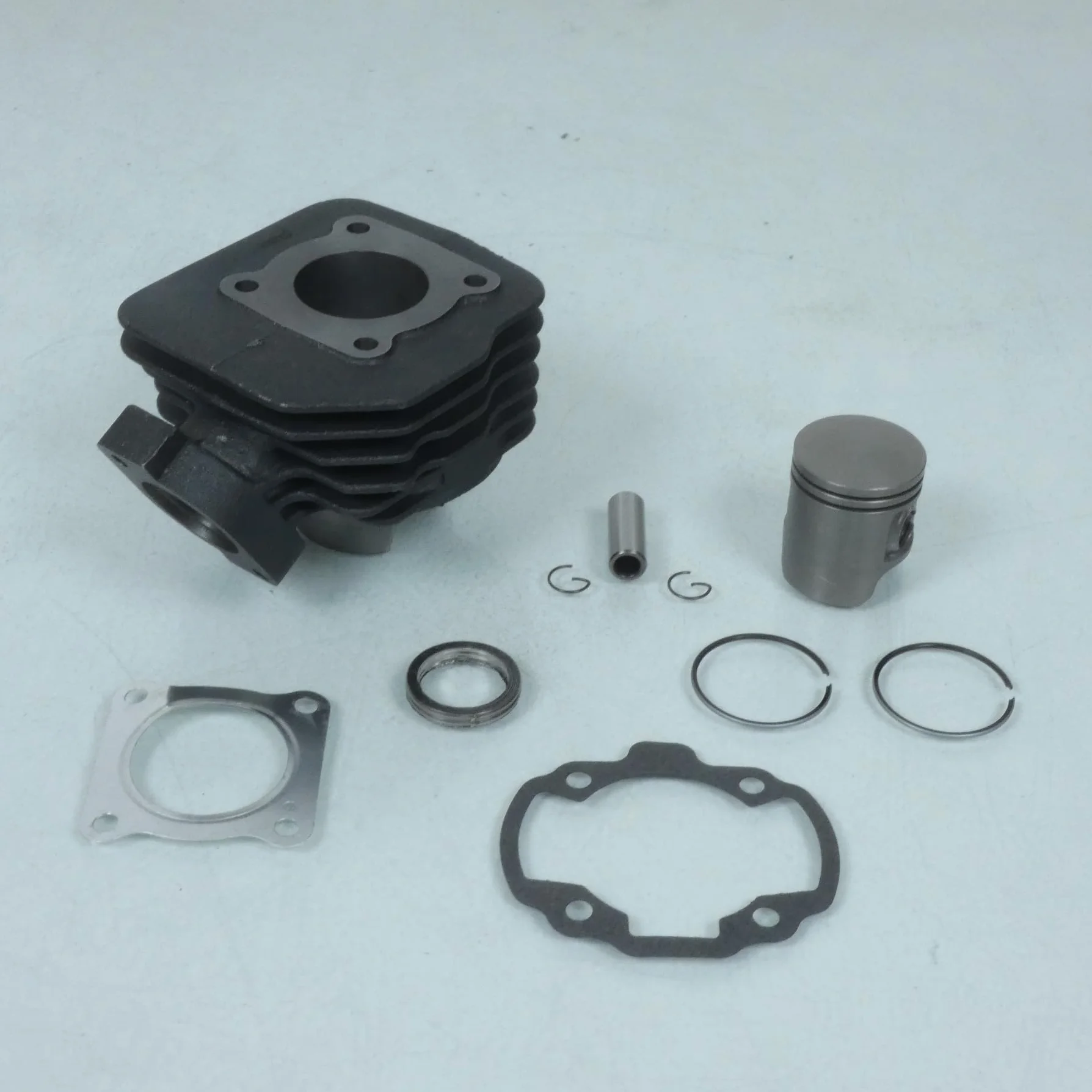 Cilindro P2R para Scooter Peugeot 50 Elyseo Avant 2020 Nuevo a estrenar