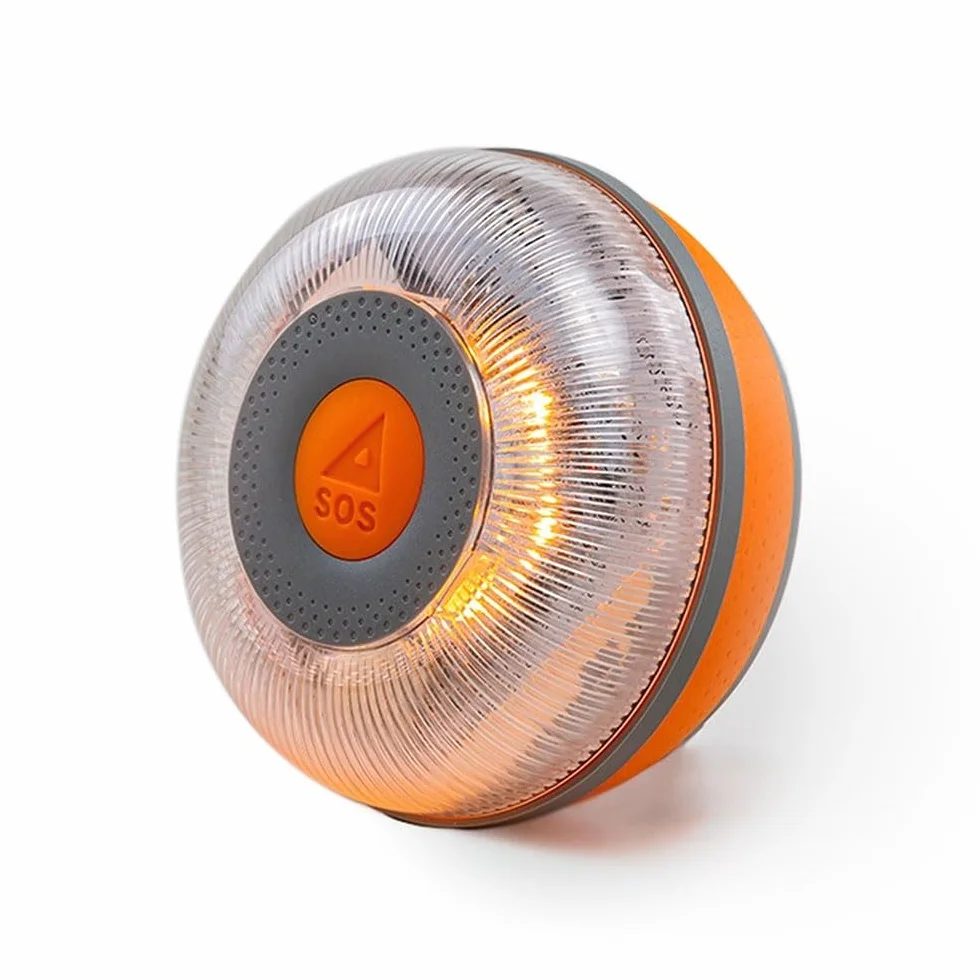 V16 Luz de Emergencia LED Homologada DGT 3.0 IP54 Base Imantada + Set Mini Primeros Auxilios