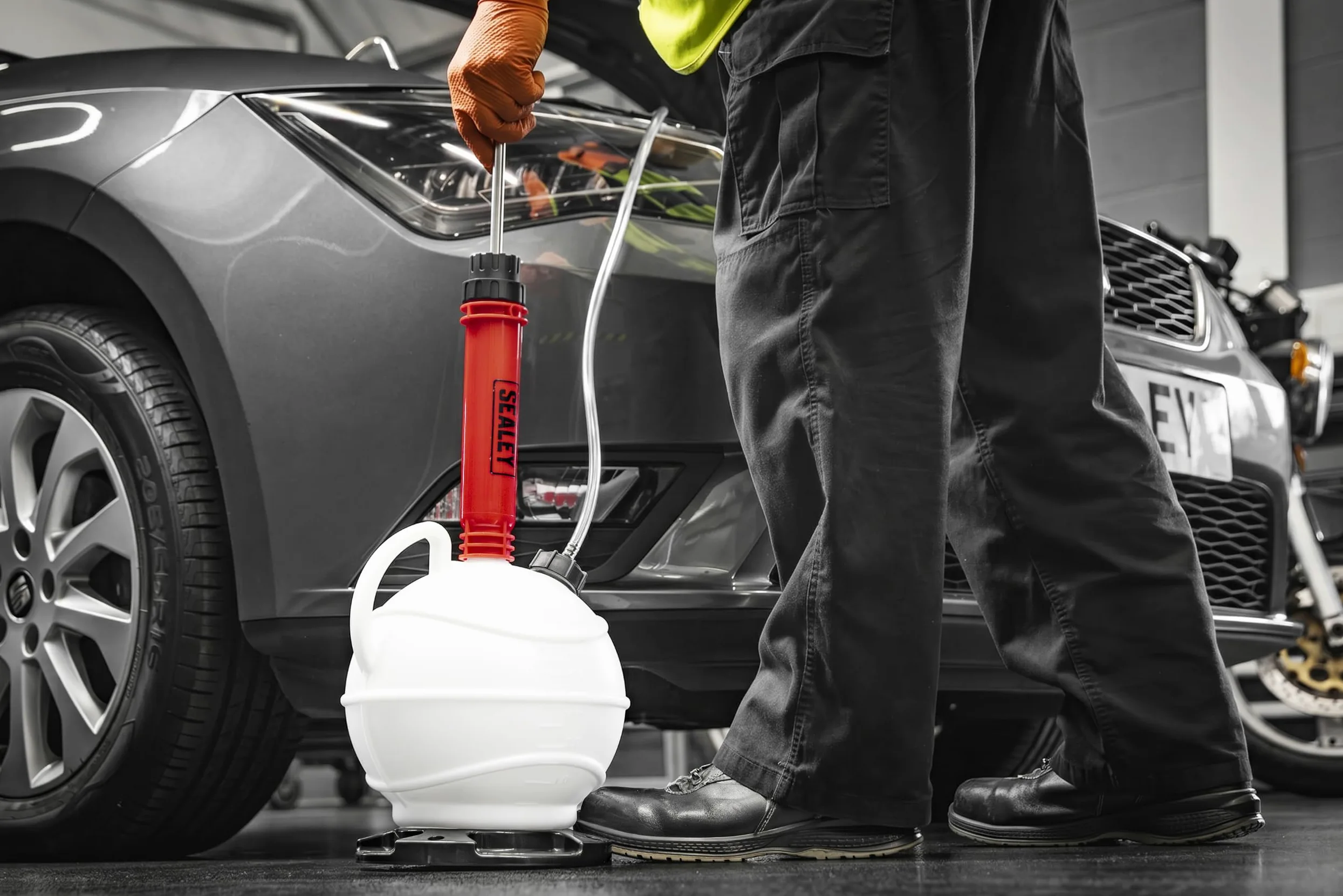 Sealey Bomba extractora de líquido y Freno Manual de vacío 6L - VS836