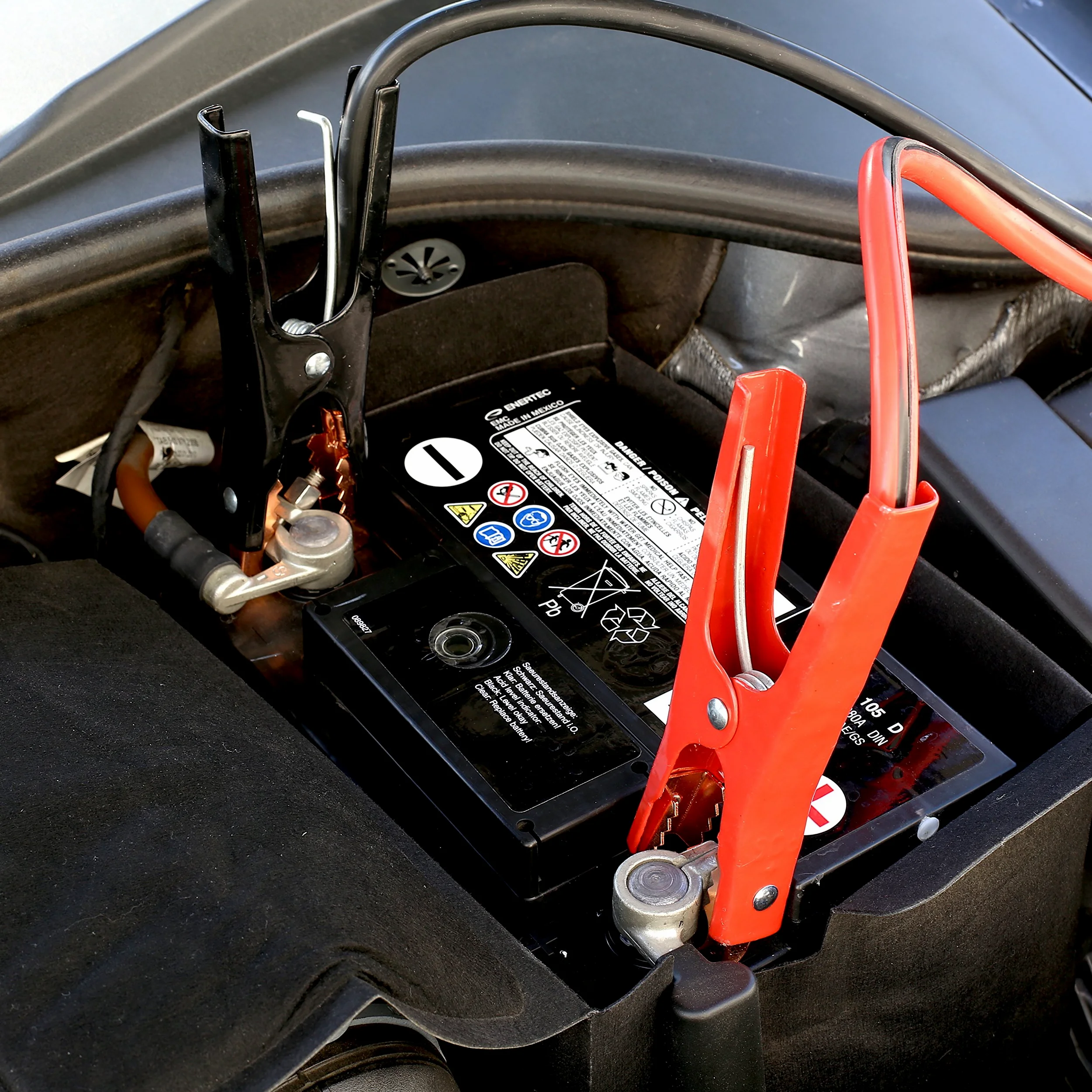 EPAuto 4 Gauge x 500A Heavy Duty Booster Jumper Cables con bolsa de viaje y guantes de seguridad (4 AWG x 20 pies) | Con guantes de seguridad y bolsa de viaje (arranque seguro para baterías muertas) para coche y SUV