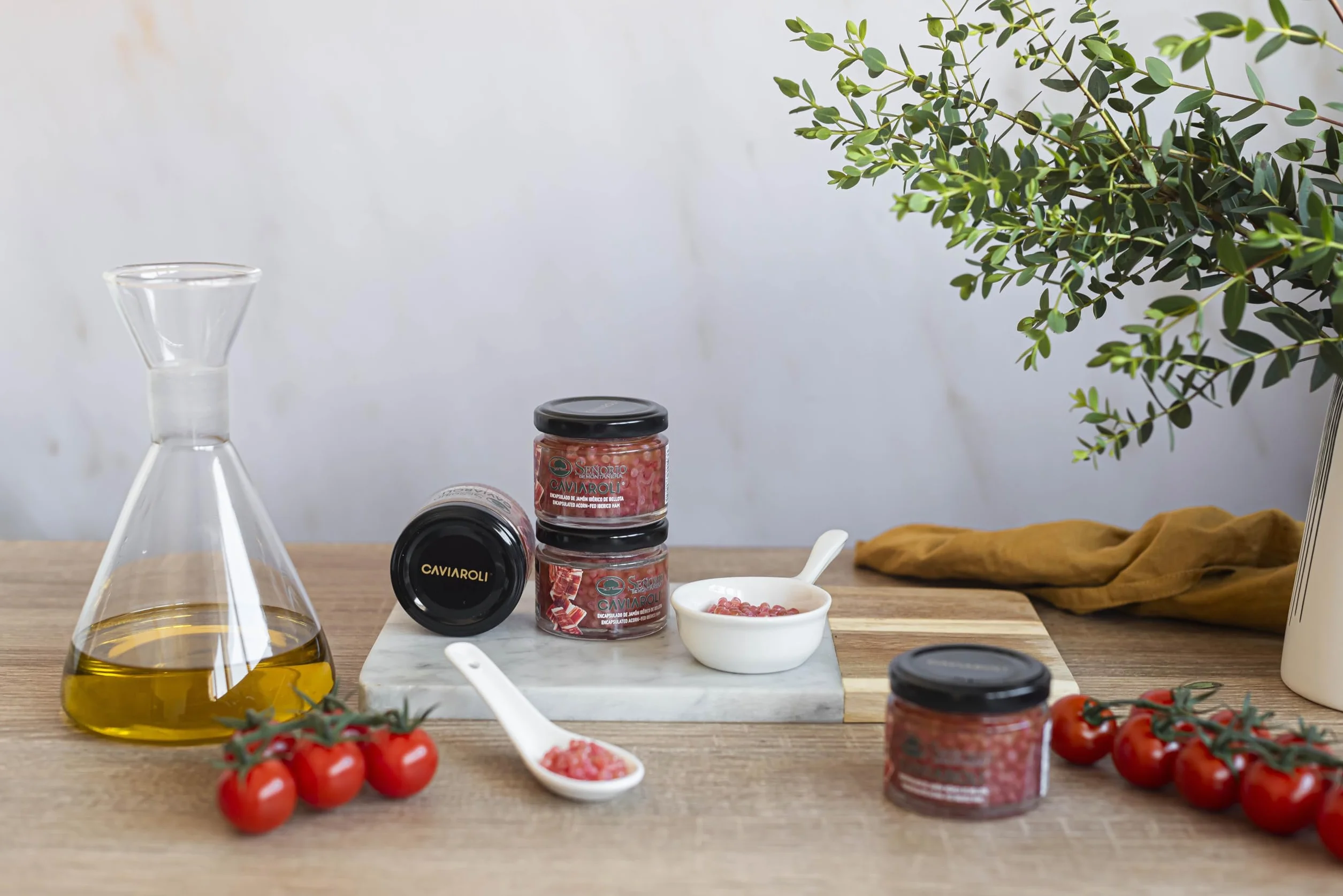 Caviaroli Perlas de Aceite de Oliva Virgen Extra sabor Jamón Ibérico de Bellota Gourmet 50 gramos