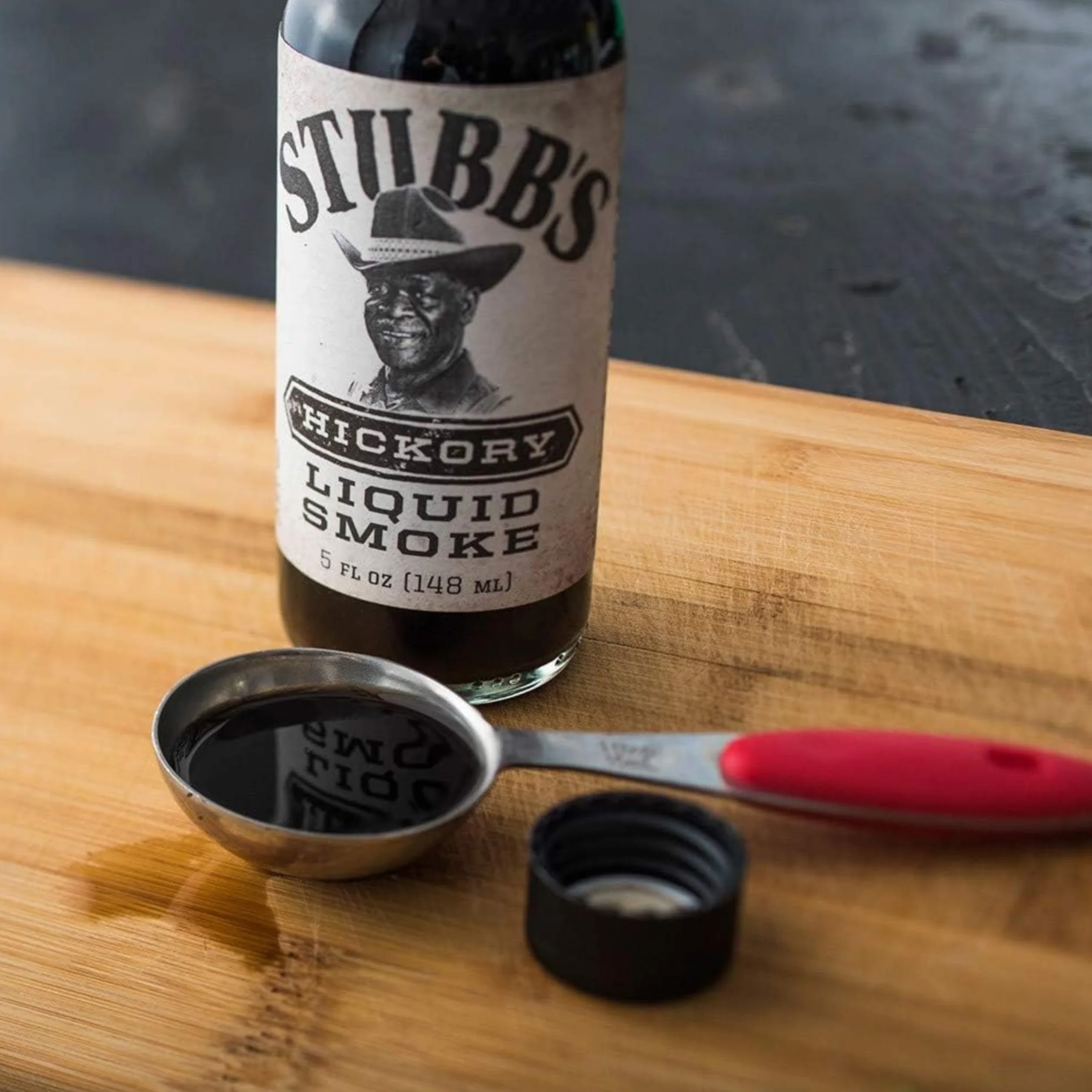 Stubbs Liquid Smoke Hickory Salsa con Aroma de Humo para Carnes, Asados y Barbacoas 148ml