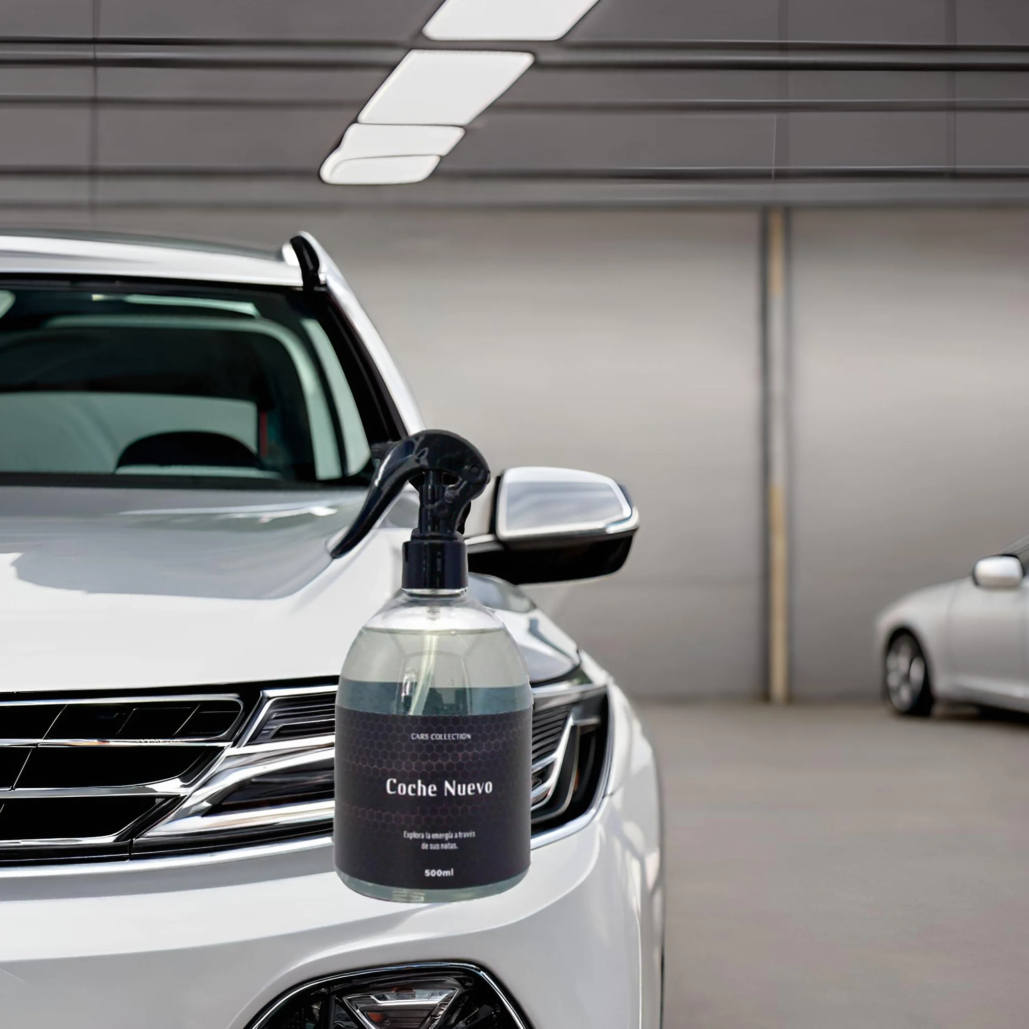 AutoFullCar - Ambientador Premium Línea CARS COLLECTION Para Coche, 500 ml. Fragancia De Lujo, Duración Prolongada - Ambientador Para Automoción, Hogar, Dormitorio, Oficina etc... (COCHE NUEVO)