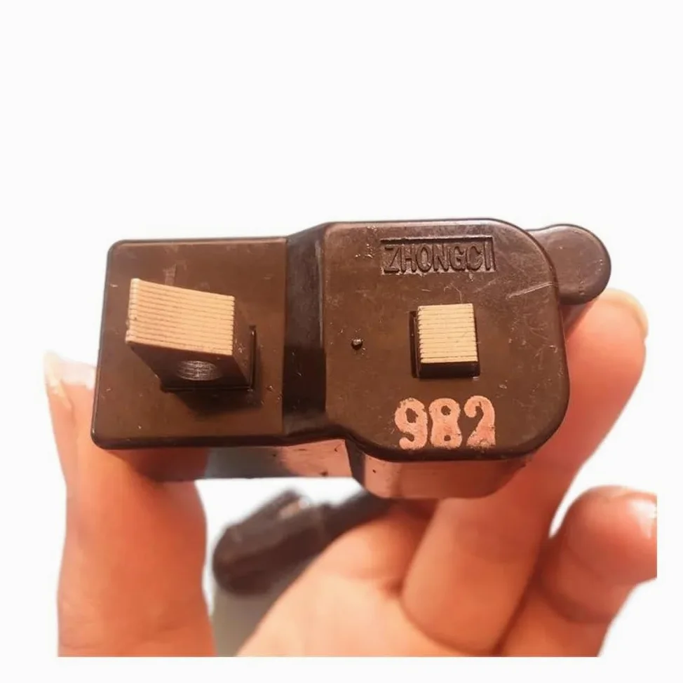 Bobina DE Encendido Compatible con 137 138 141 MT3700 3750 3800 4100 MÓDULO DE Encendido DE Motosierra con ESTATOR DE Estado SÓLIDO Piezas DE Encendido ELÉCTRICO