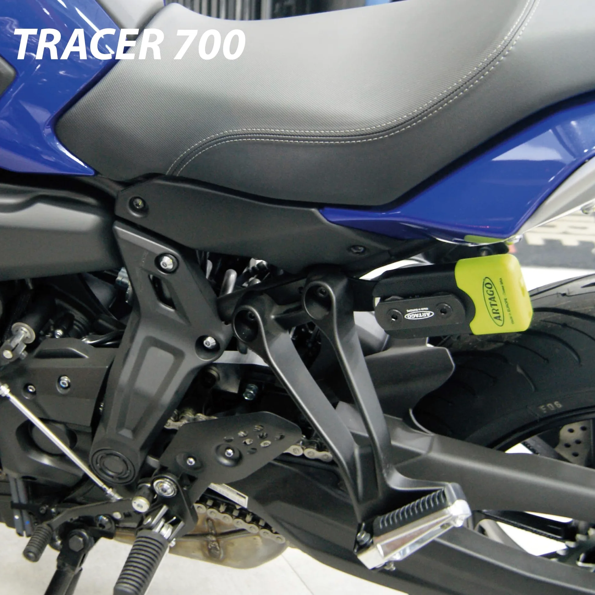 Artago 69X2 Pack Candado Antirrobo Disco Alta Seguridad + Soporte para Yamaha MT-07 y Tracer 700, Homologado Sra, Sold Secure Gold, ART4