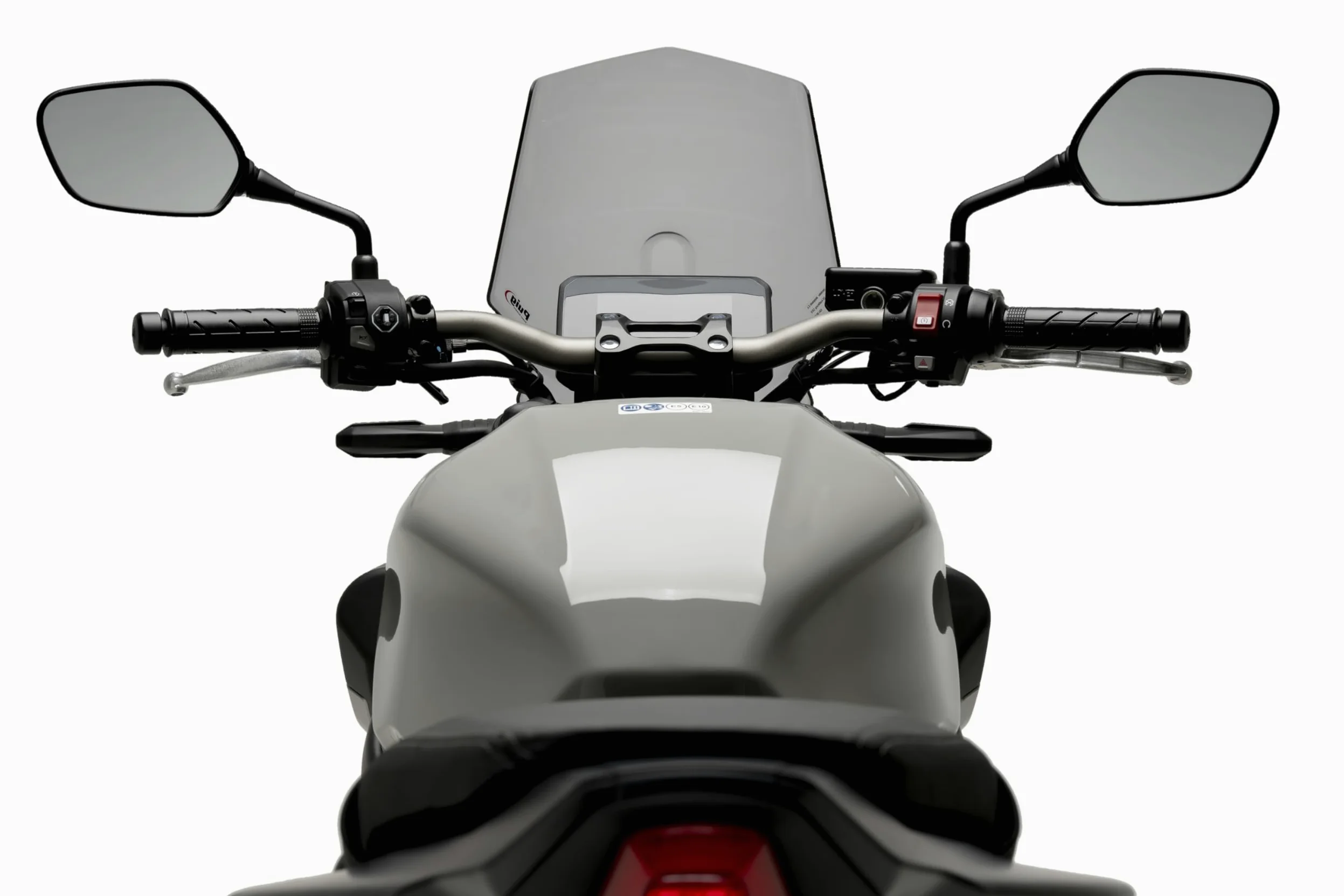 Puig 21960H New Generation Sport deportiva y aerodinámica en acrílico de 3 mm con diseño elevado que mejora protección y mantiene amplia visibilidad, Ahumado