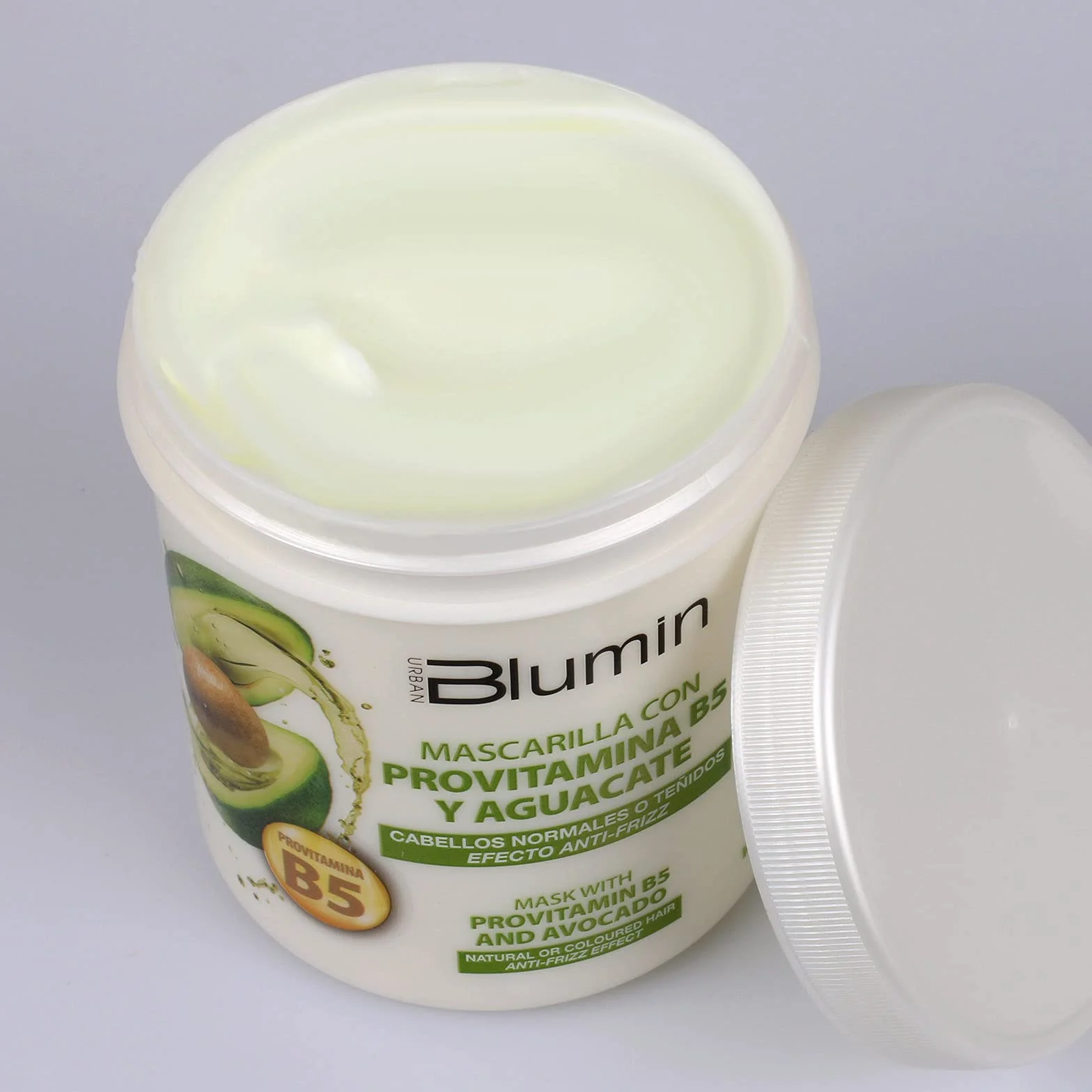 Blumin Mascarilla Anti-Frizz con Aguacate y Provitamina B5 700 ml para Cabellos Normales o Teñidos