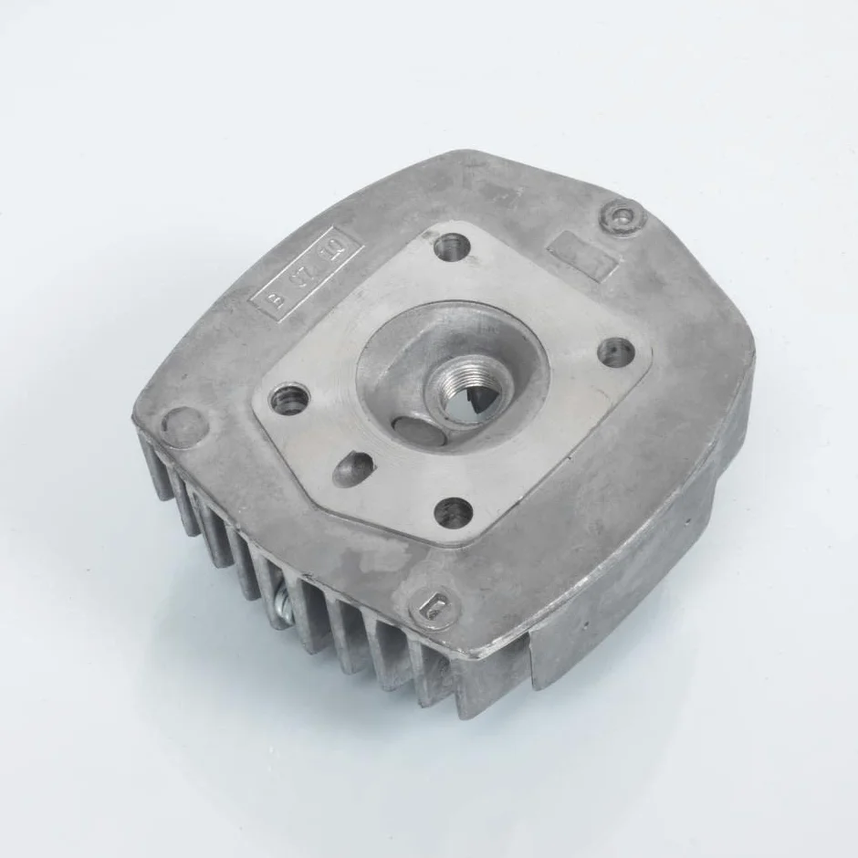 Culata P2R compatible con Mobylette MBK 50 40 fijación alta AV7