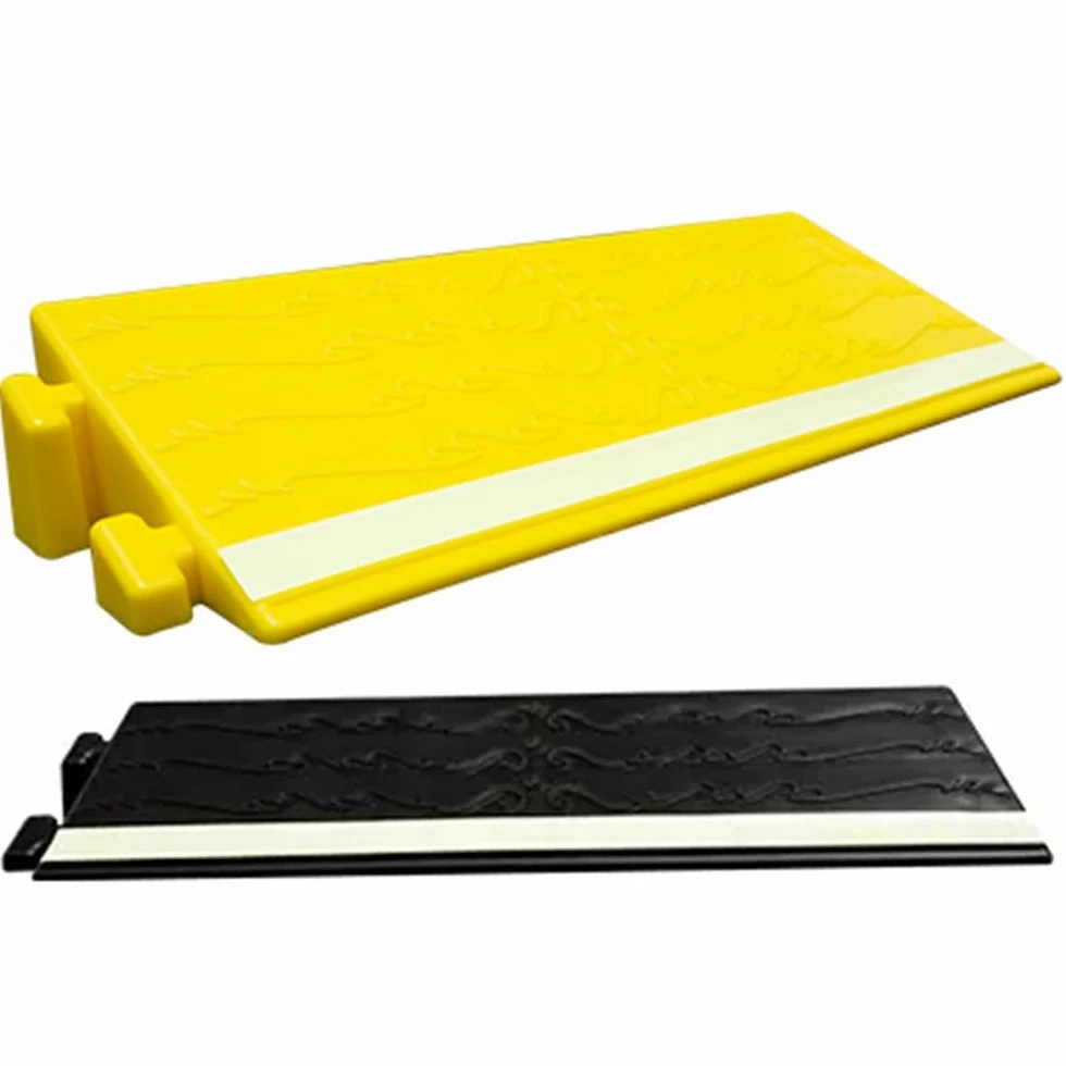 Rampa de umbral de Goma, rampas Antideslizantes para bordillos, rampa para Silla de Ruedas de 3 a 6,5 cm de Alto, rampa de bordillo empalmable con Tira Reflectante, para Entrada, Puerta, escalones (