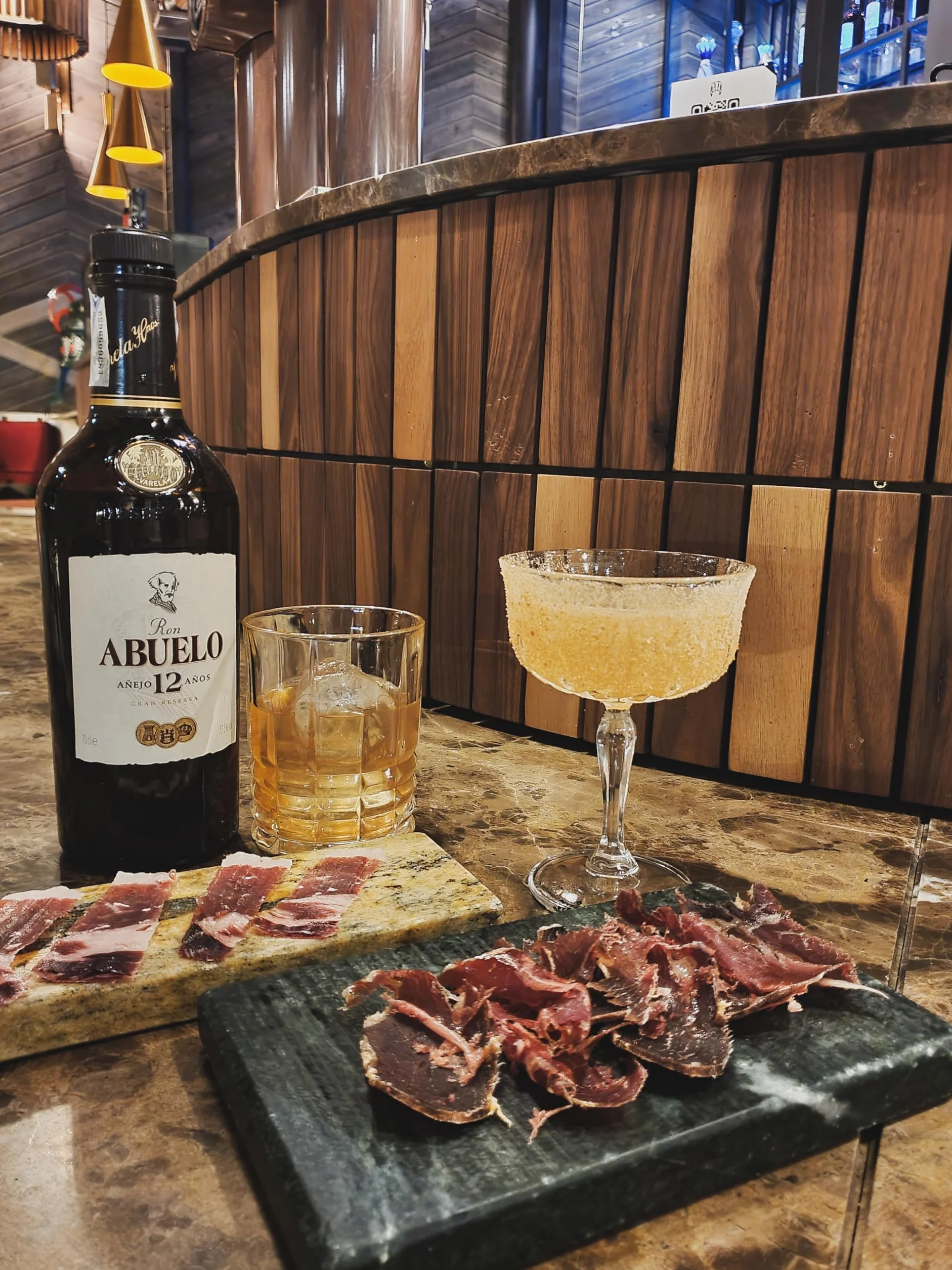 Ron Abuelo Añejo 12 Años Gran Reserva Estuche 700 ml