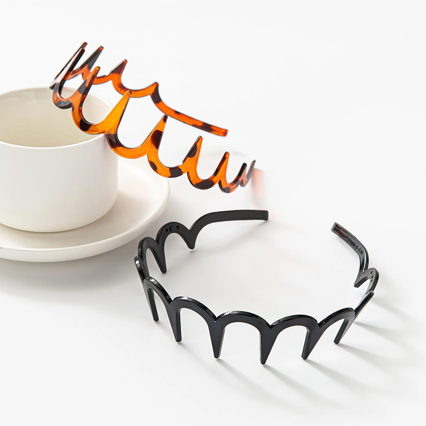 Diademas En Zig Zag para Mujer y Niña - Peine Dientes de Tiburón Plástico Ondulado Negro/Leopard
