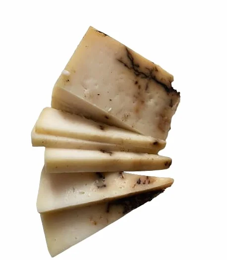 Queso de Oveja con Ajo Negro 200g