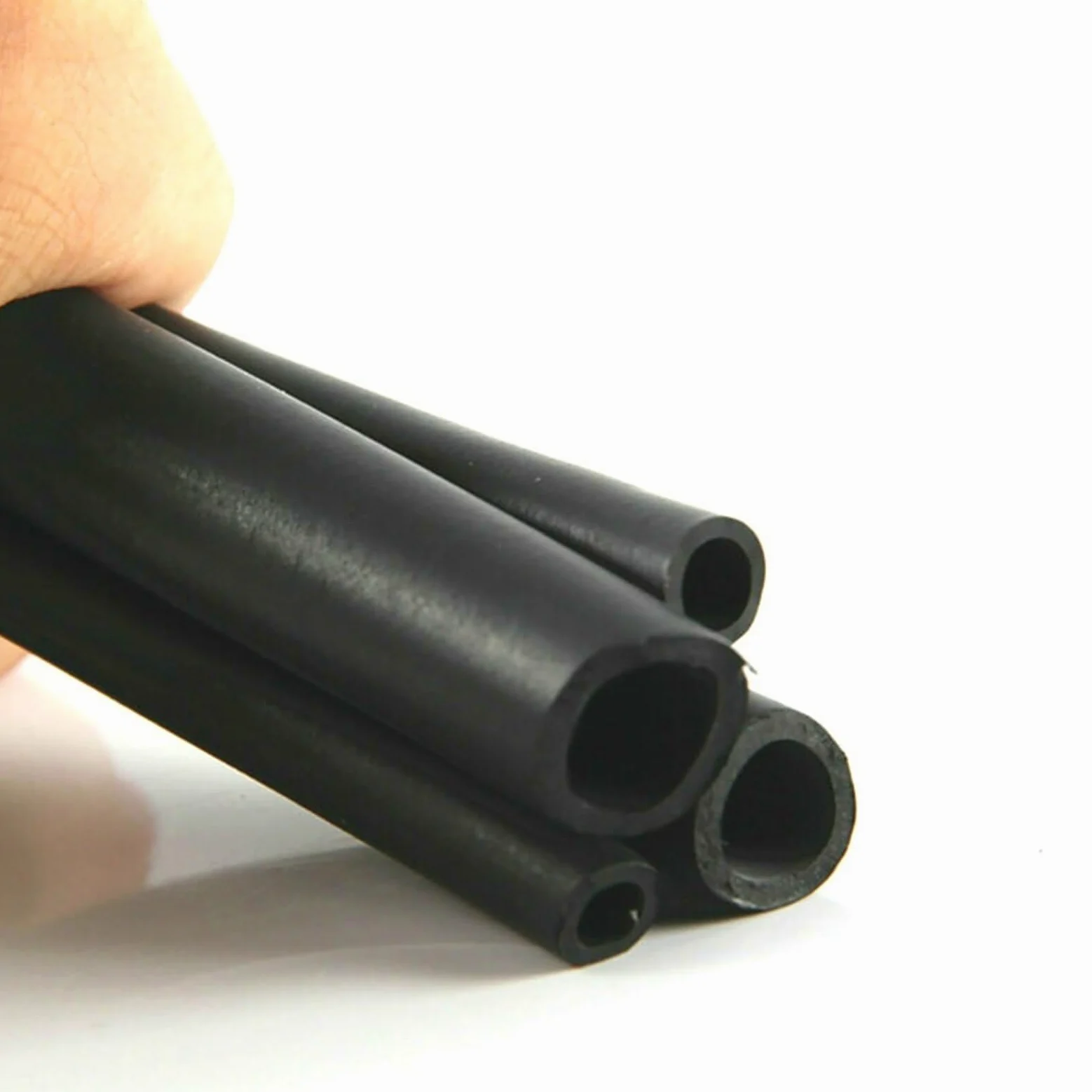 Manguera de caucho de nitrilo lisa de 1 metro/3 metros de longitud, de varios tamaños, negra, for tubería de suministro de gasolina, manguera de carburador Manguera de Gasolina(3 Meters,19x25mm)