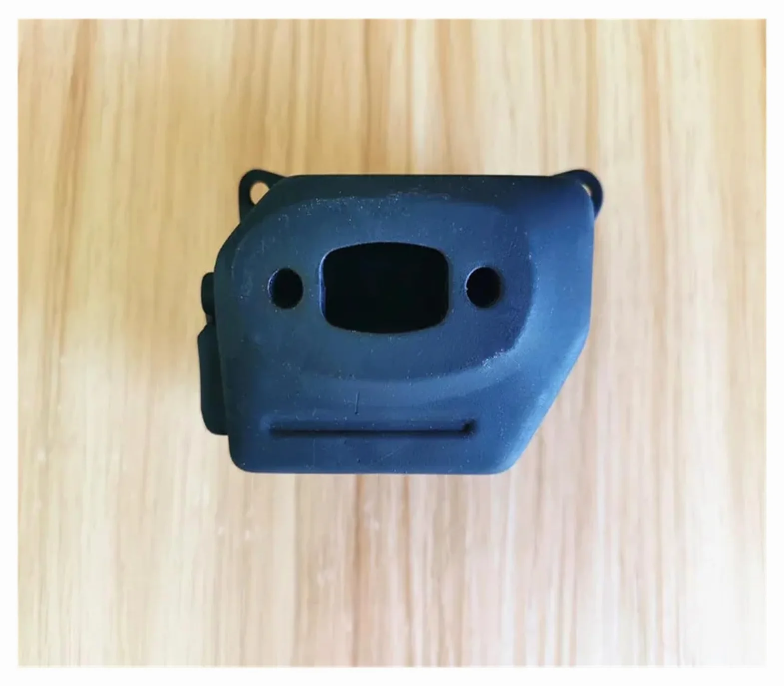 Silenciador de Escape 488 for Motosierra C-hain S-Hinda 488 de 47,9 CC.
