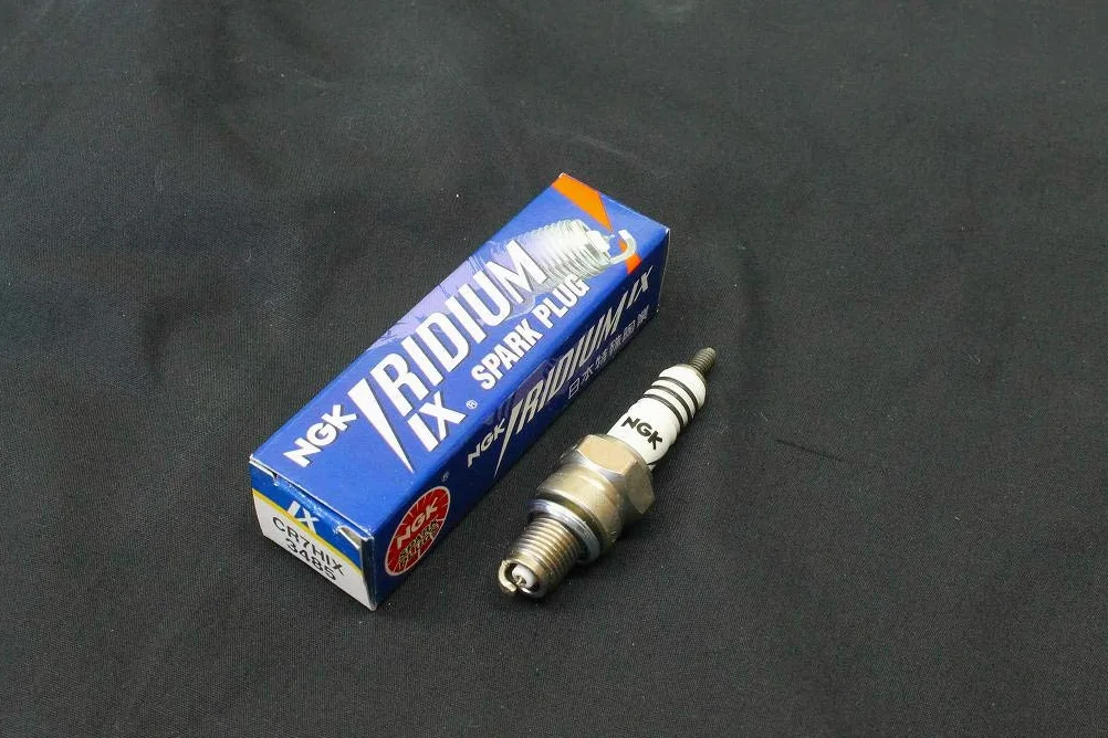 Bujía de Encendido NGK para Scooter Sym 50 Symphony Sr 4T 2011 CR7HIX Nuevo