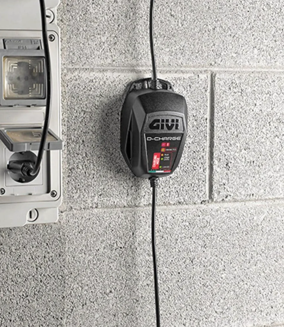 Cargador de batería y mantenedor de Carga para Motos Givi