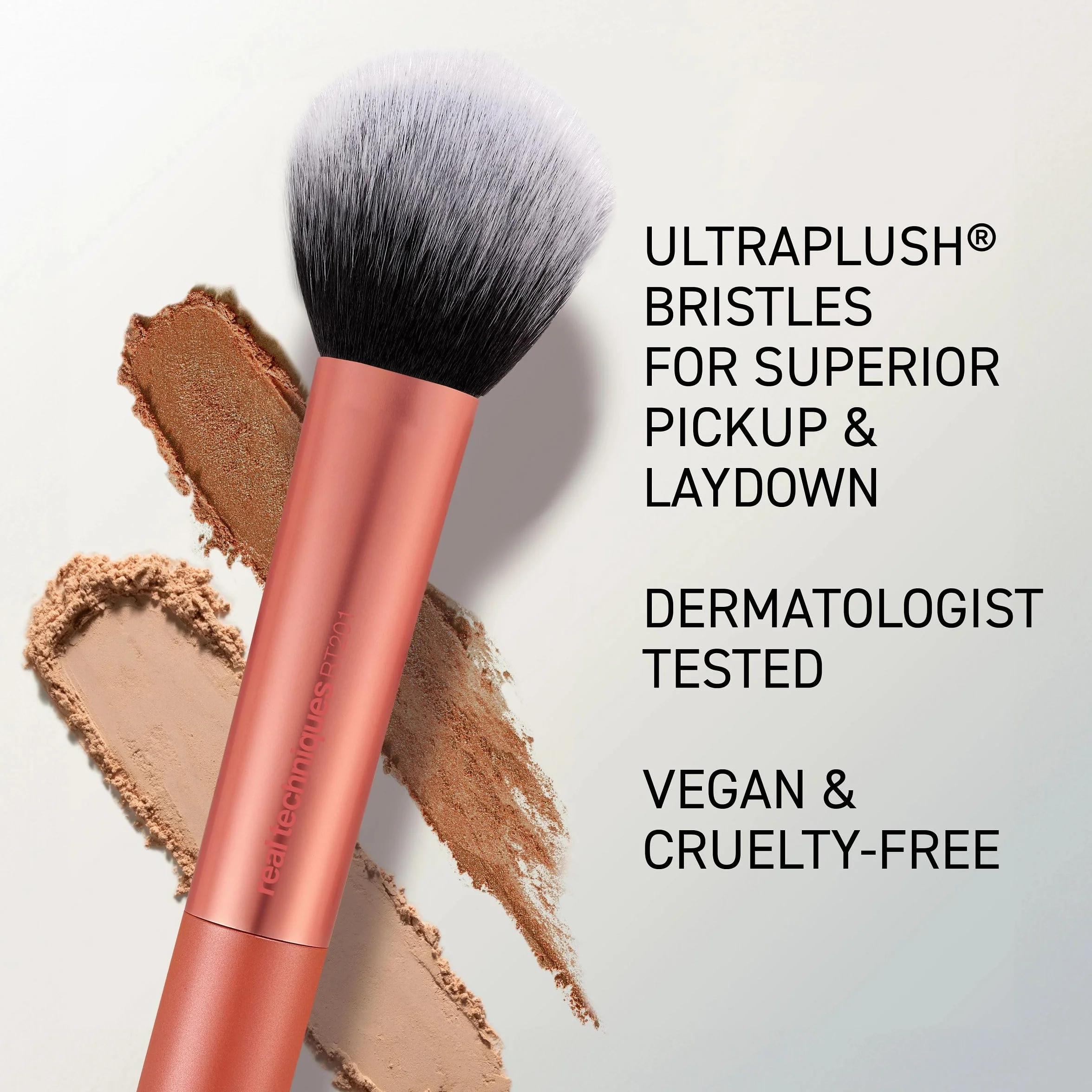 Real Techniques Ultra Plush Face Brush large soft fluffy makeup brush powder bronzer blush synthetic bristles
