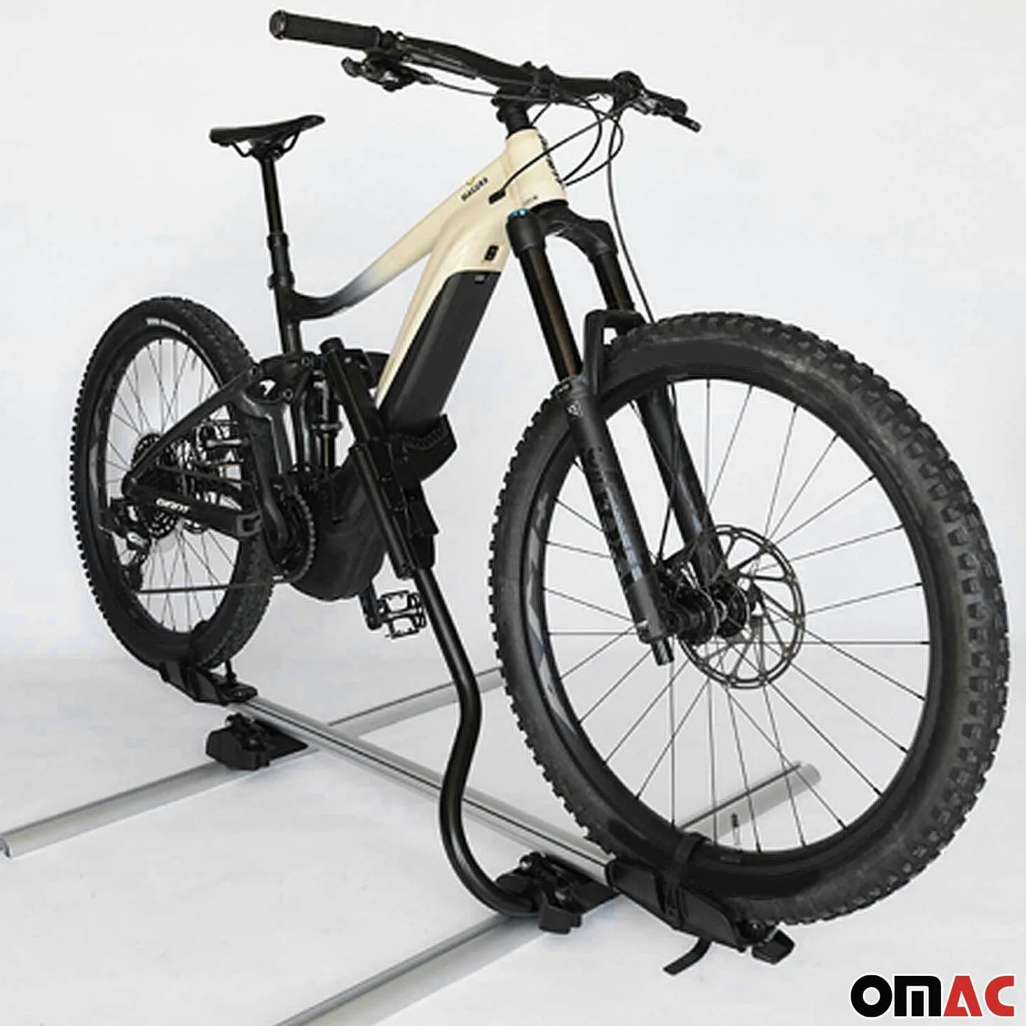 OMAC Portabicicletas P-Style Dachfahrradträger Compatible con Bicicletas bis 25 kg TÜV Acero