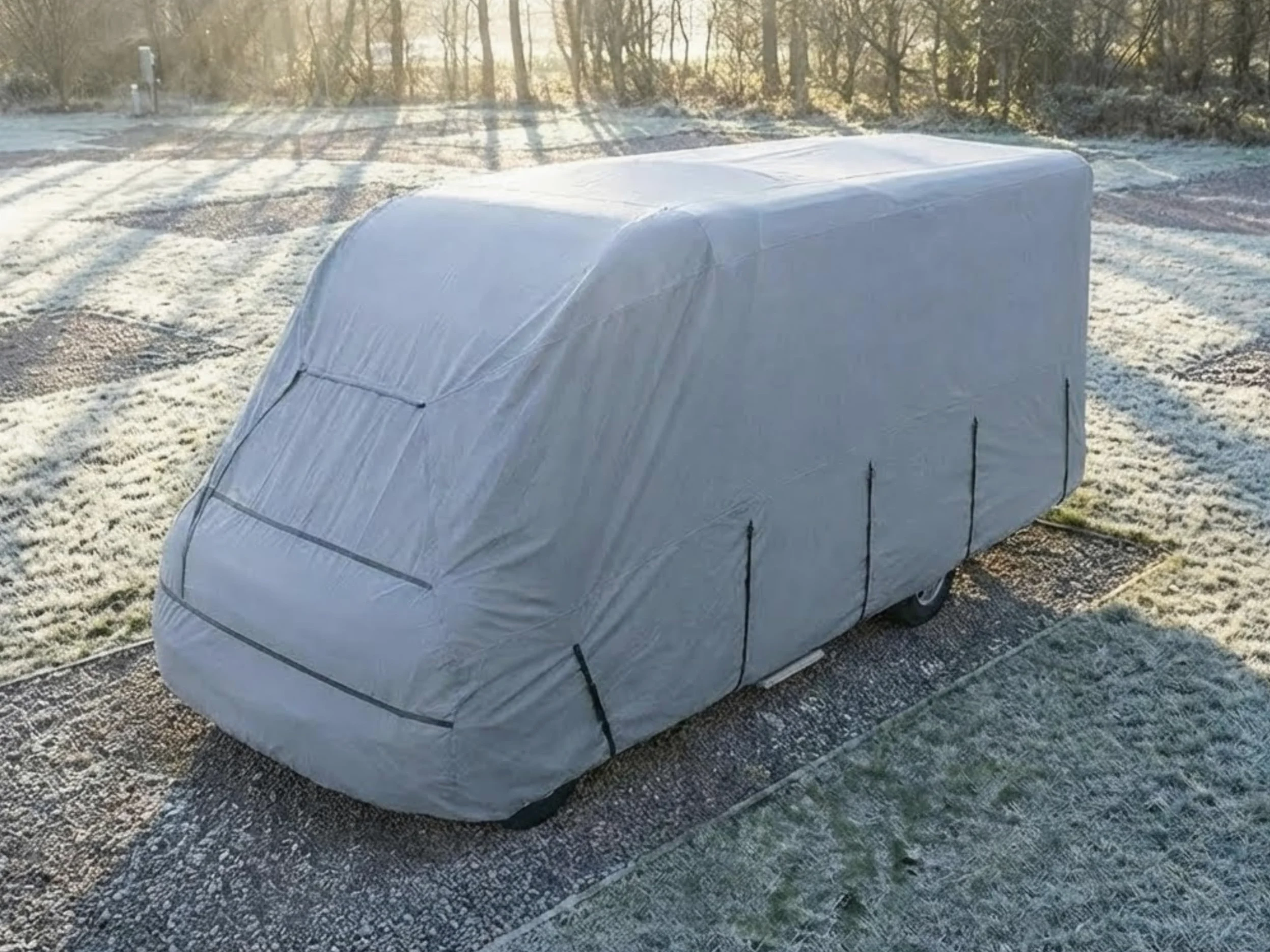 Deiwo Funda protectora para autocaravana, tamaño S-XXL, 570-750 cm, 3 capas, 160 g/m², transpirable (S (235 x 570 x 270))